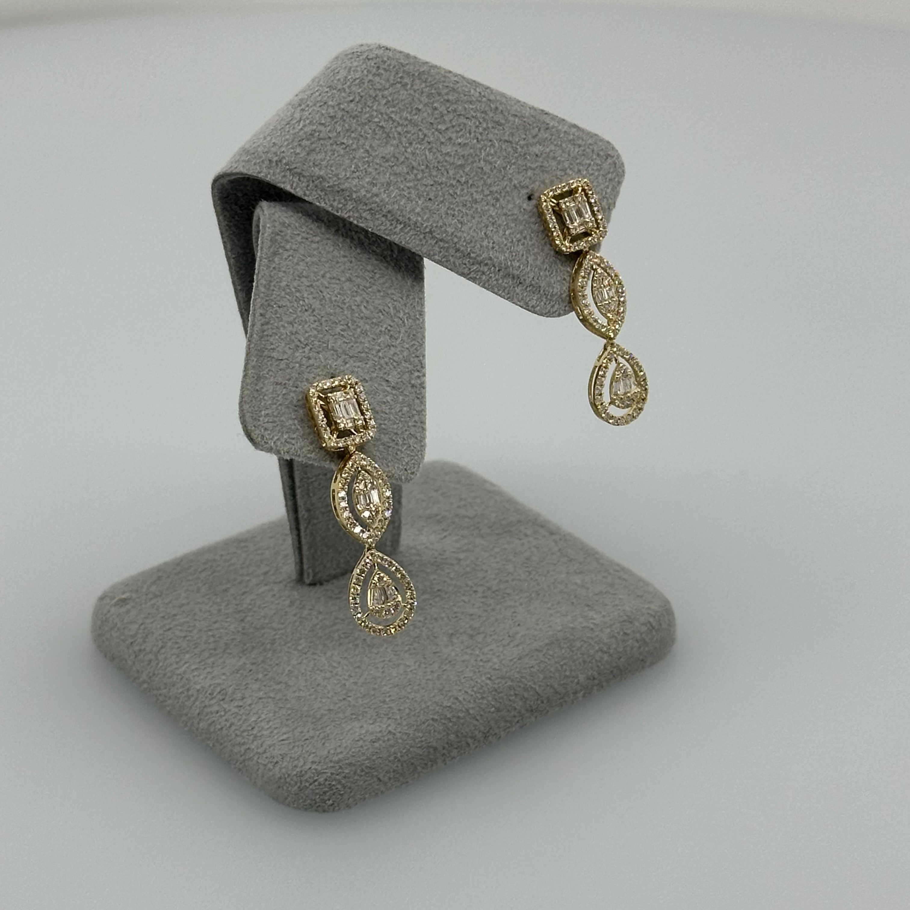 ［白夜のオルガン]ピアス ダイヤ