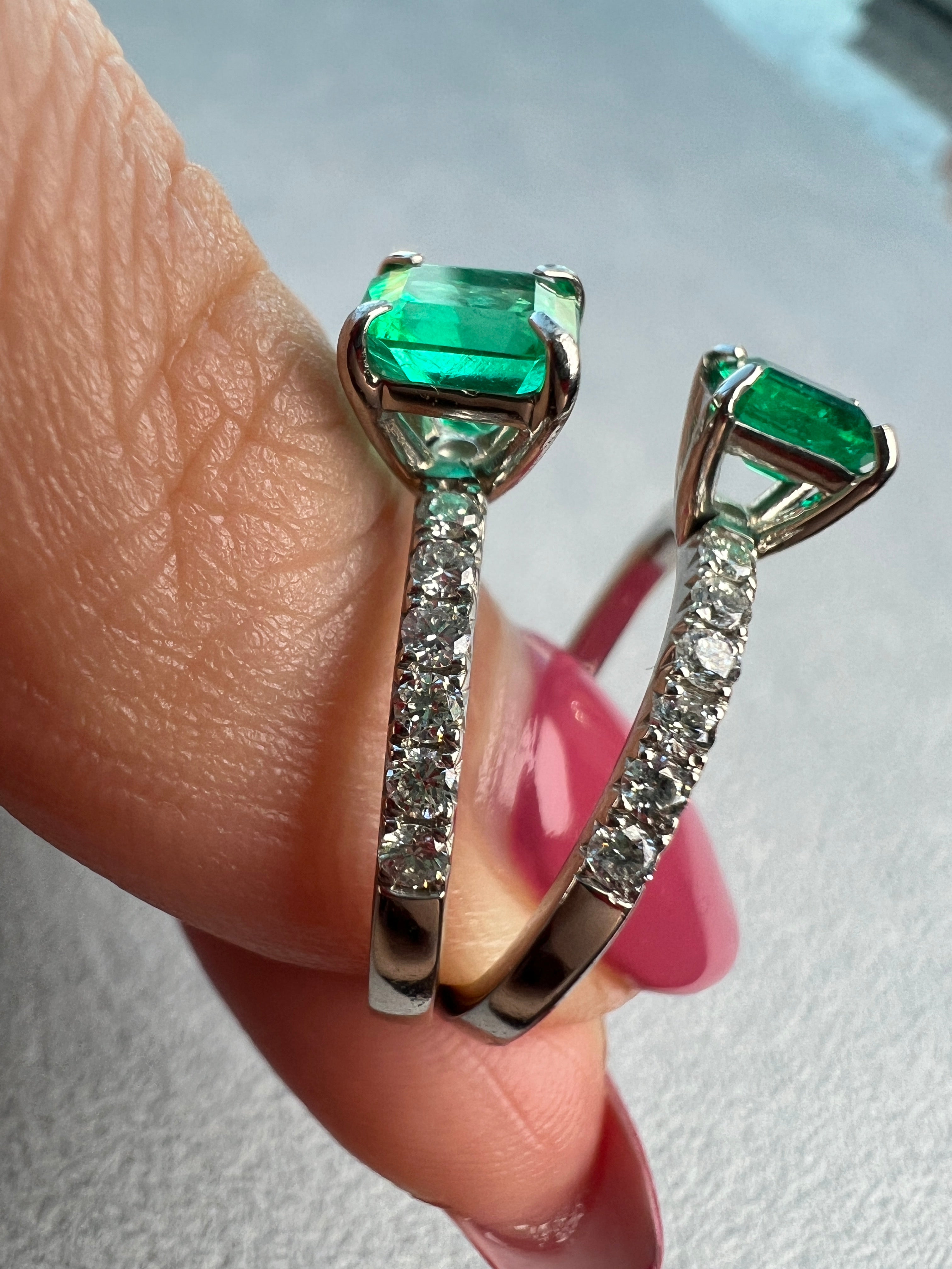 ［アルル］リング エメラルド 0.4ct SQ PT