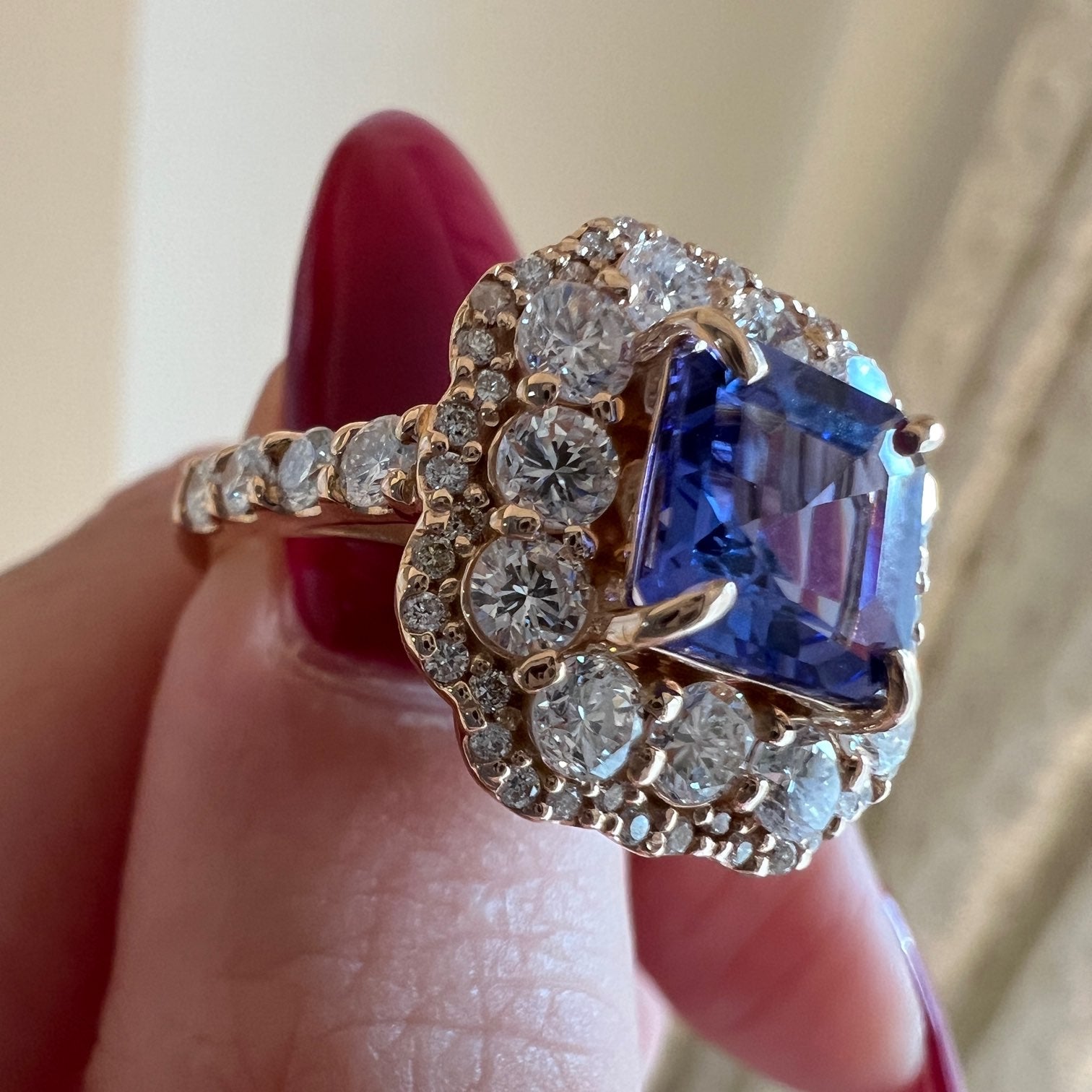 ブーケ 半貴石ピアス｜AYAKO SAKURAI（櫻井 彩子（サクライ アヤコ））公式通販サイト