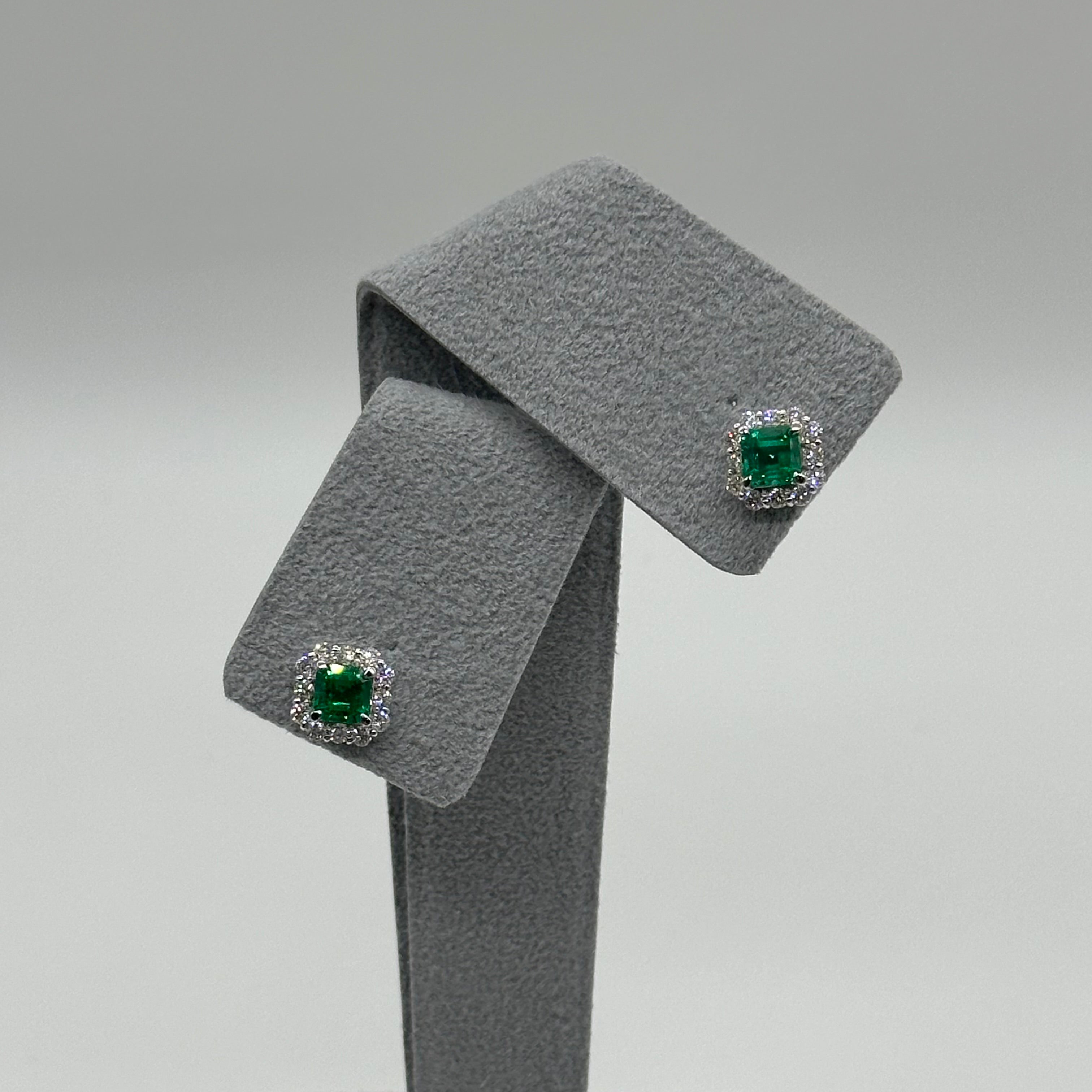 エムロード エメラルド0.5ct前後×2 SQ PT スタッド ピアス〜夏果さん即決♡今回は5個のみ♡｜AYAKO SAKURAI（櫻井 彩子（サクライ アヤコ））公式通販サイト