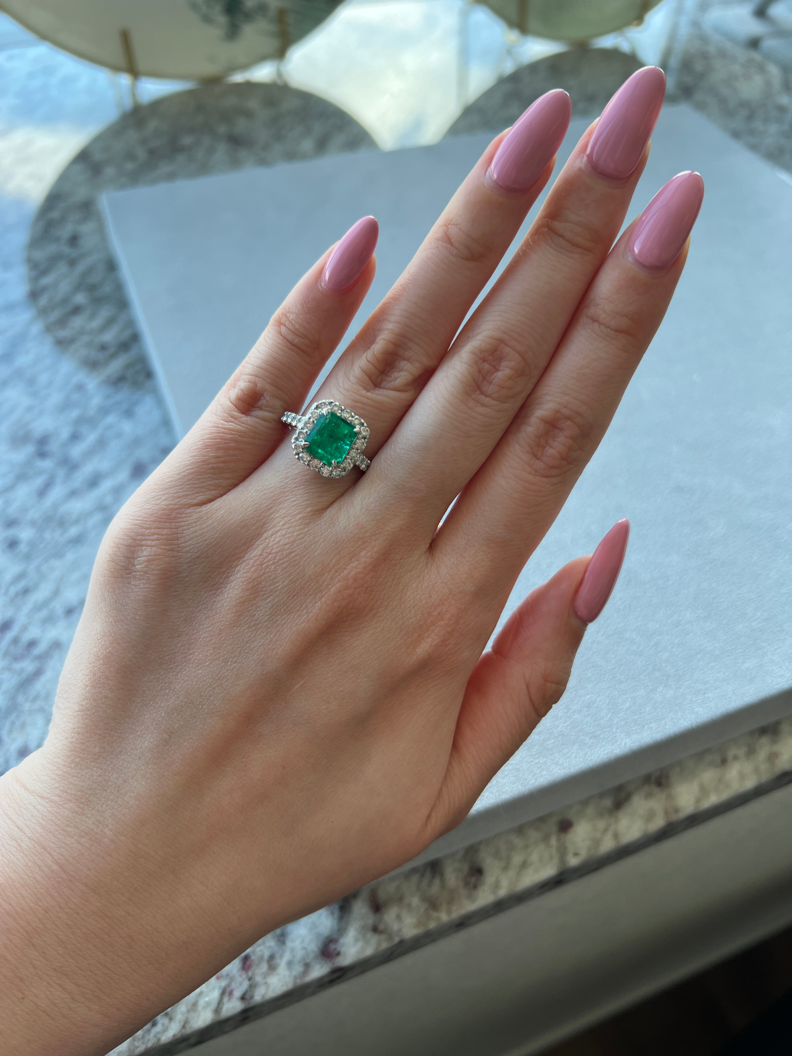 エメラルド 中石2.3ct PT SQ リング｜AYAKO SAKURAI（櫻井 彩子（サクライ アヤコ））公式通販サイト