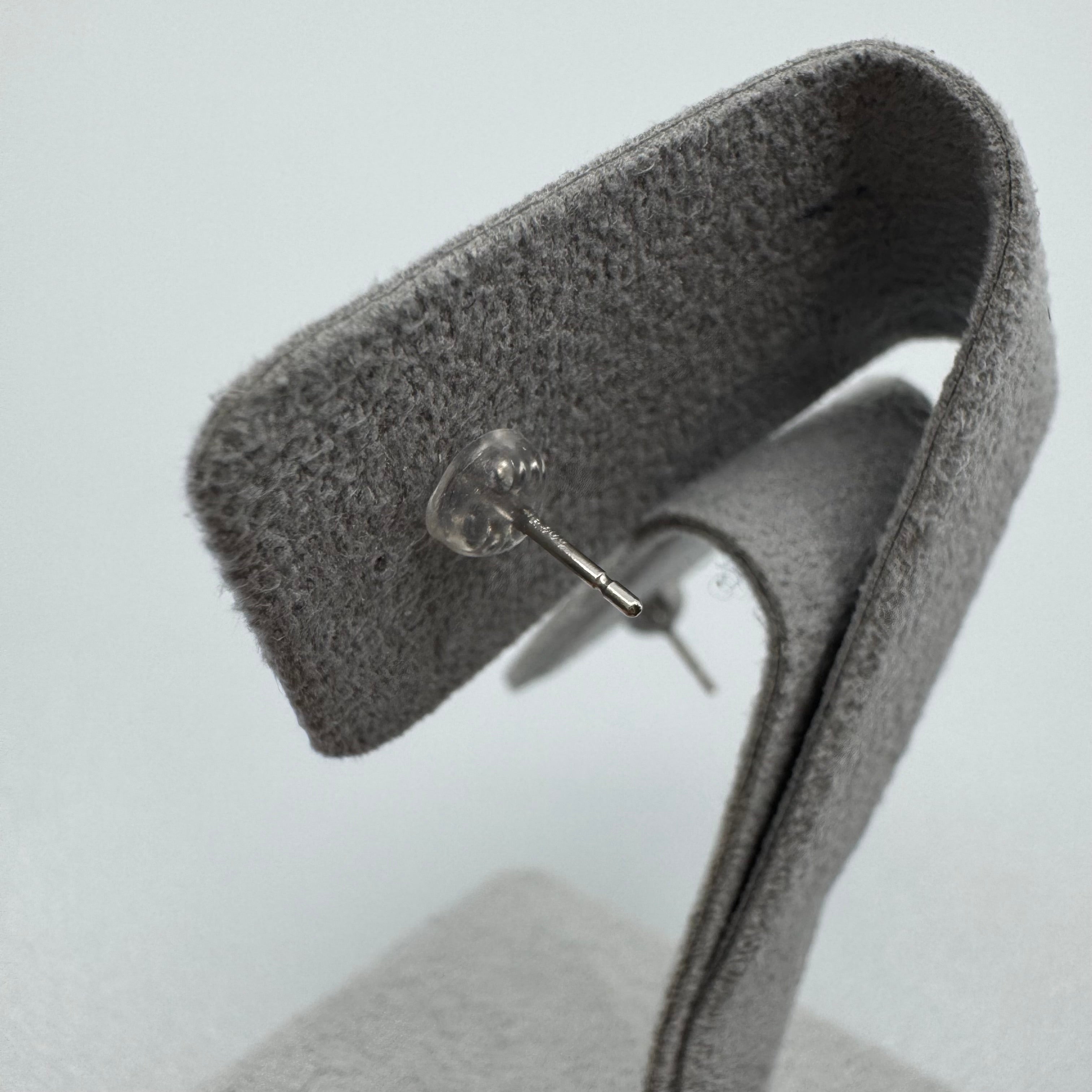 ［一点物/コリンヌ］ピアス ダイヤ 0.5ct×2 PS PT