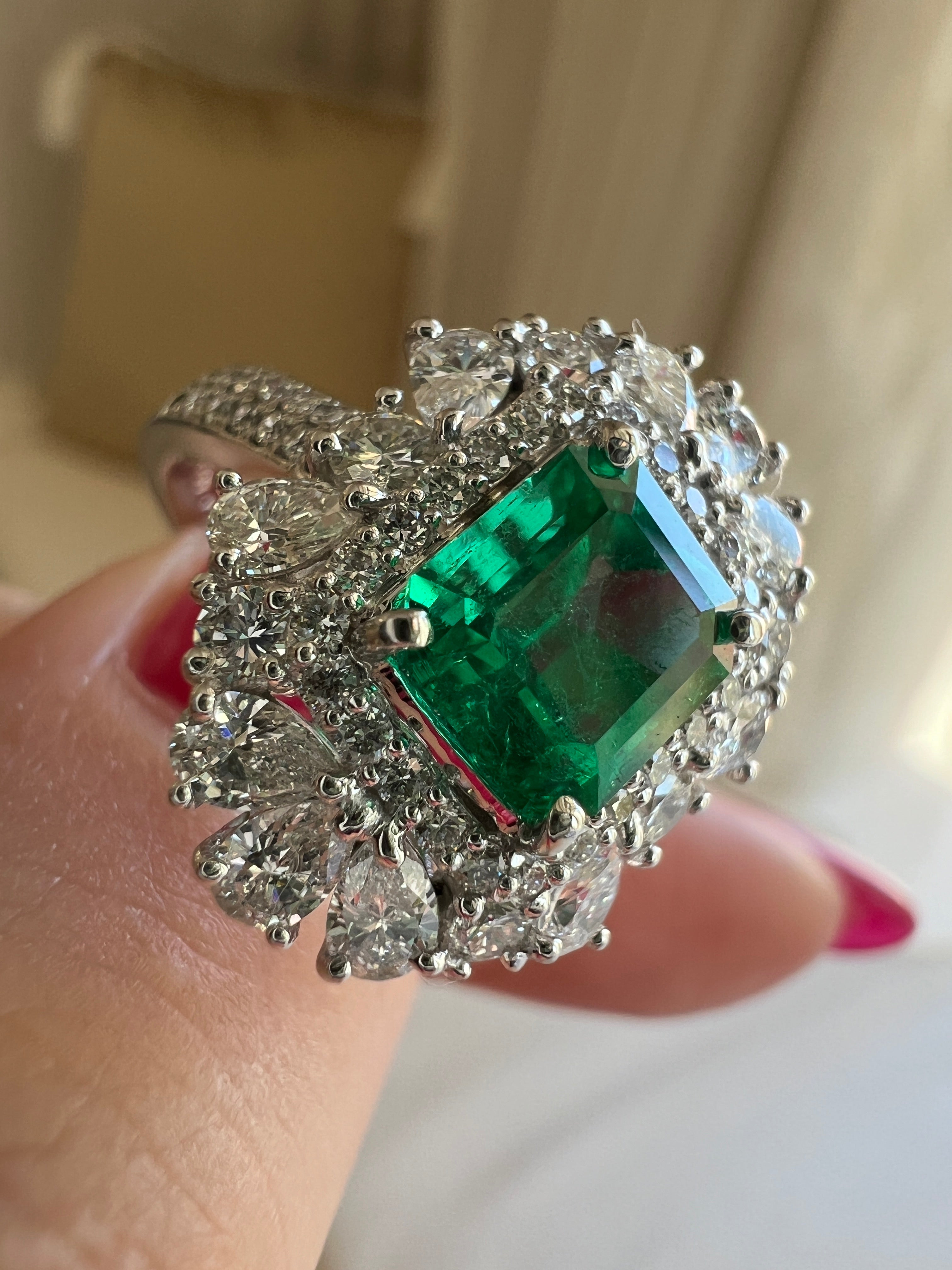 52-超特品 カナリアの夢 エメラルド 中石1.25ct前後 PT EM〜彩子も狙ってます♡完璧なデザイン｜AYAKO SAKURAI（櫻井 彩子（サクライ アヤコ））公式通販サイト