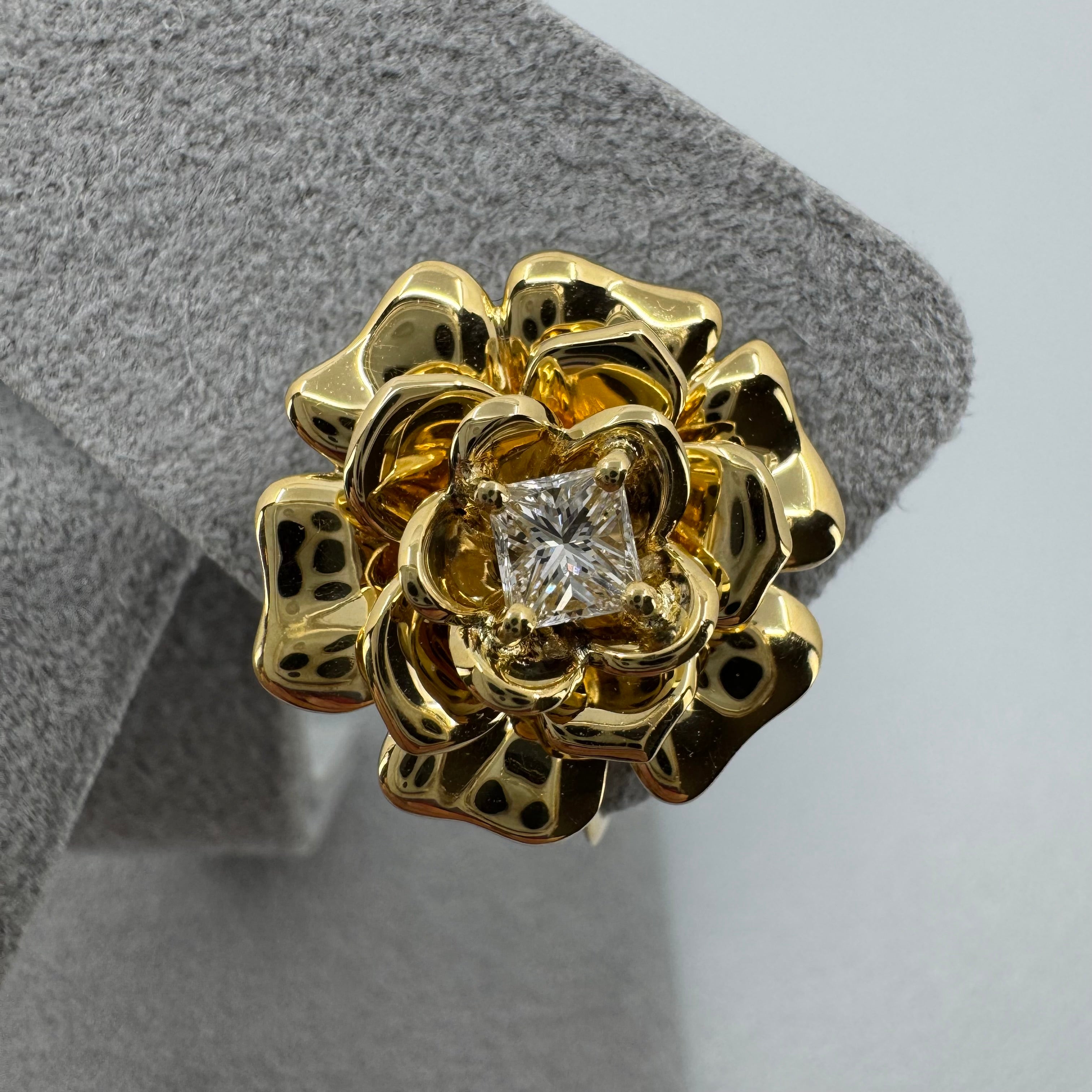 ［エデン］ピアス