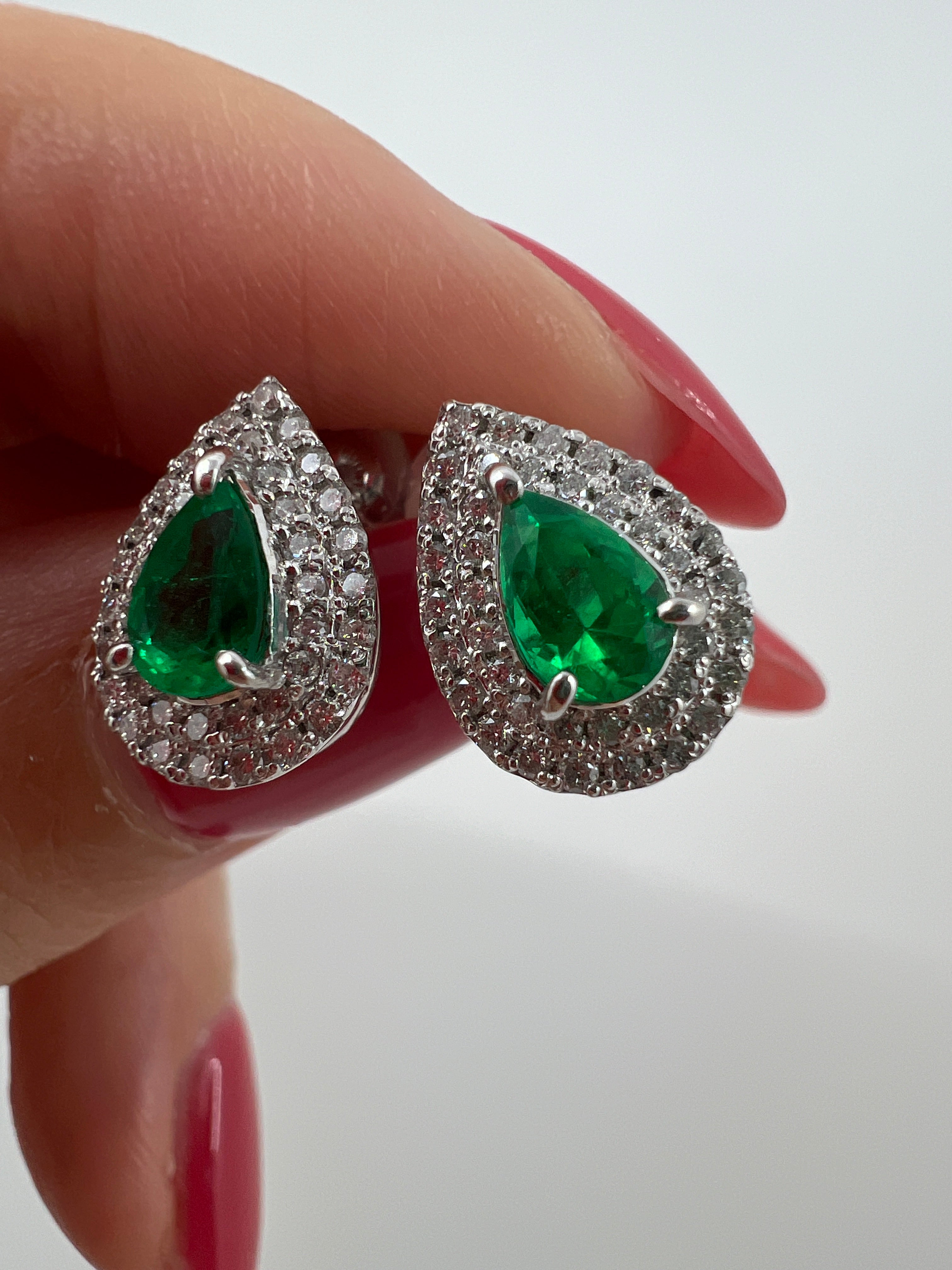 11［即納/一点物］ピアス エメラルド0.4ct前後×2 PS PT