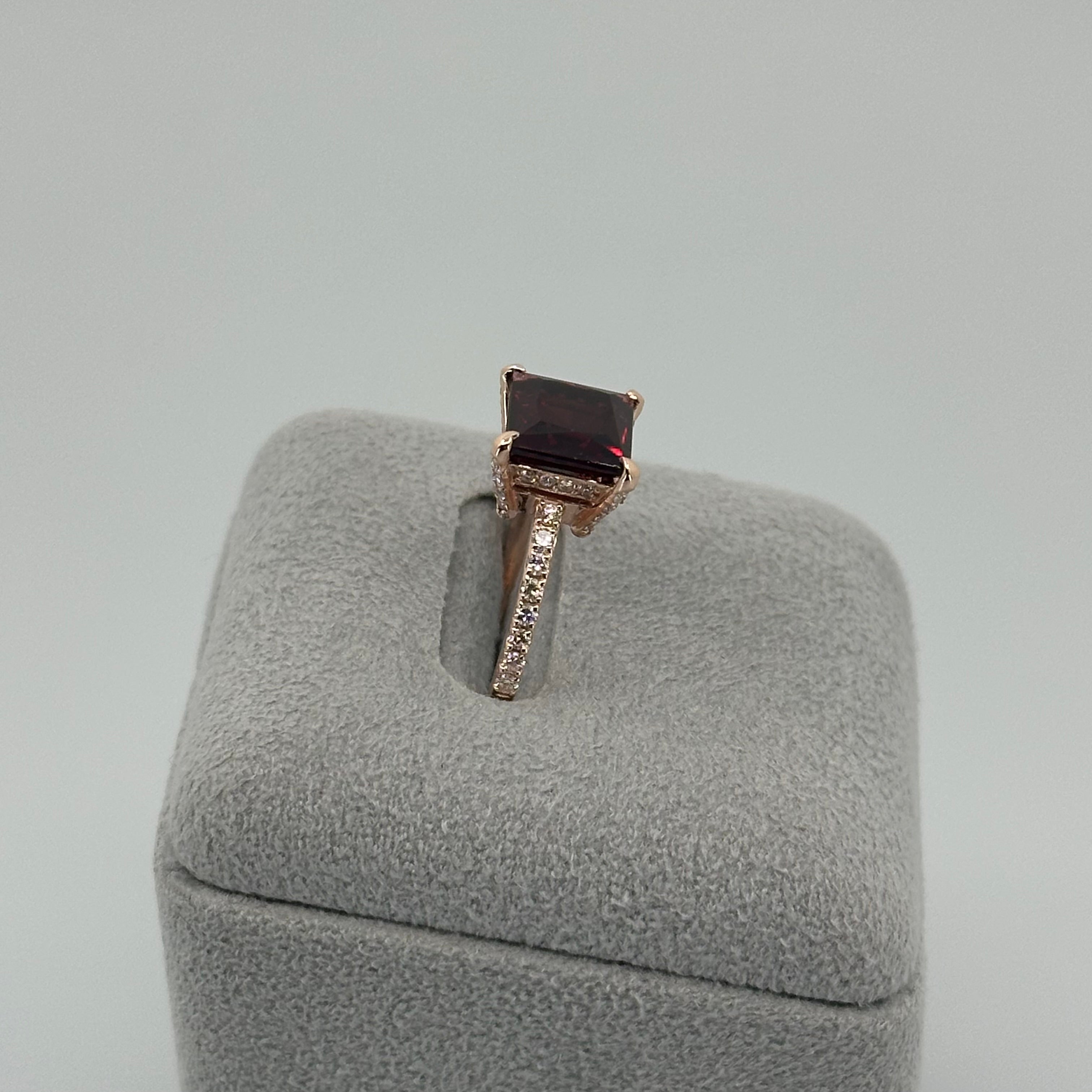 [新作/オンレール］リング ガーネット/モルガナイト/ペリドット