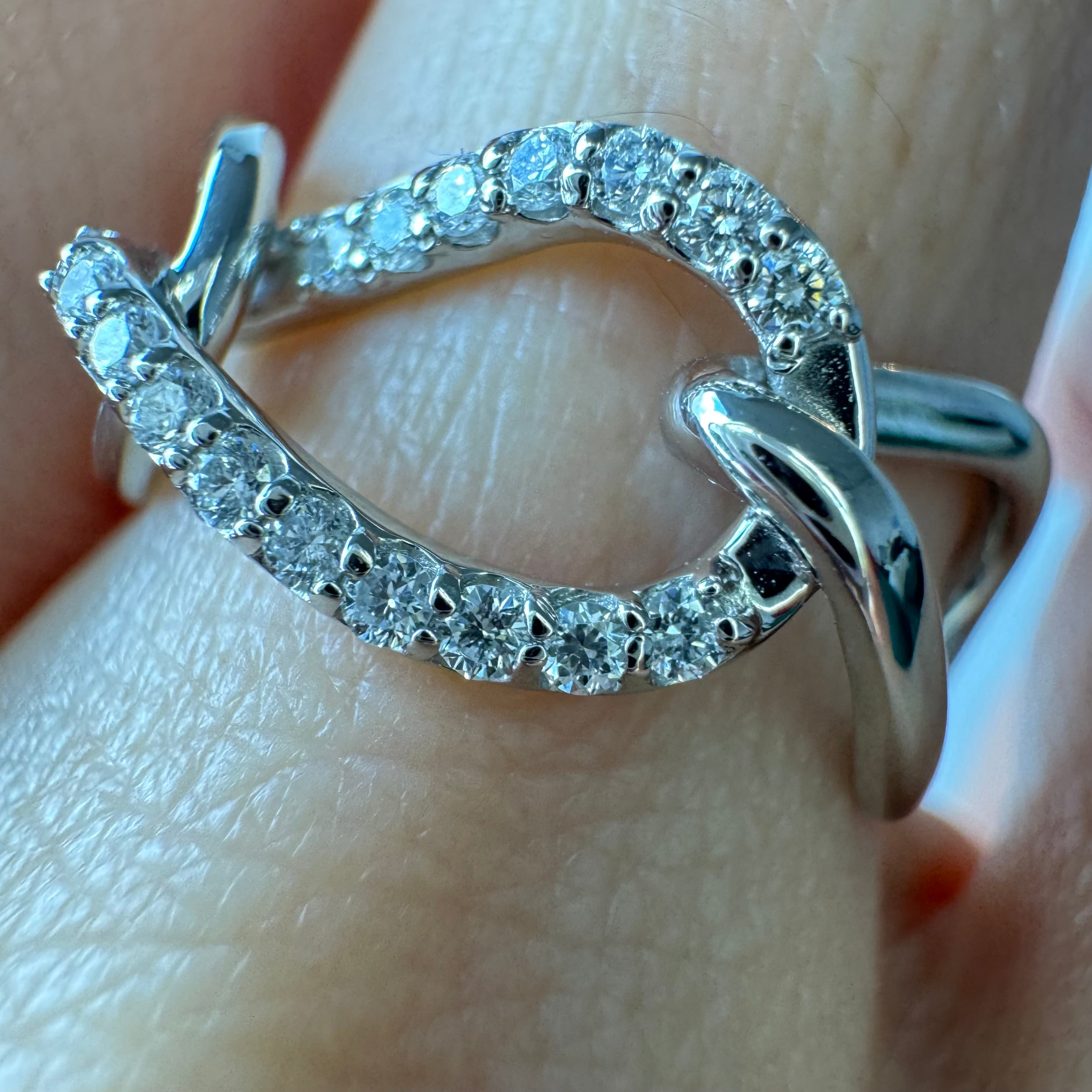 ［パズル］ ダイヤ リング 0.15ct