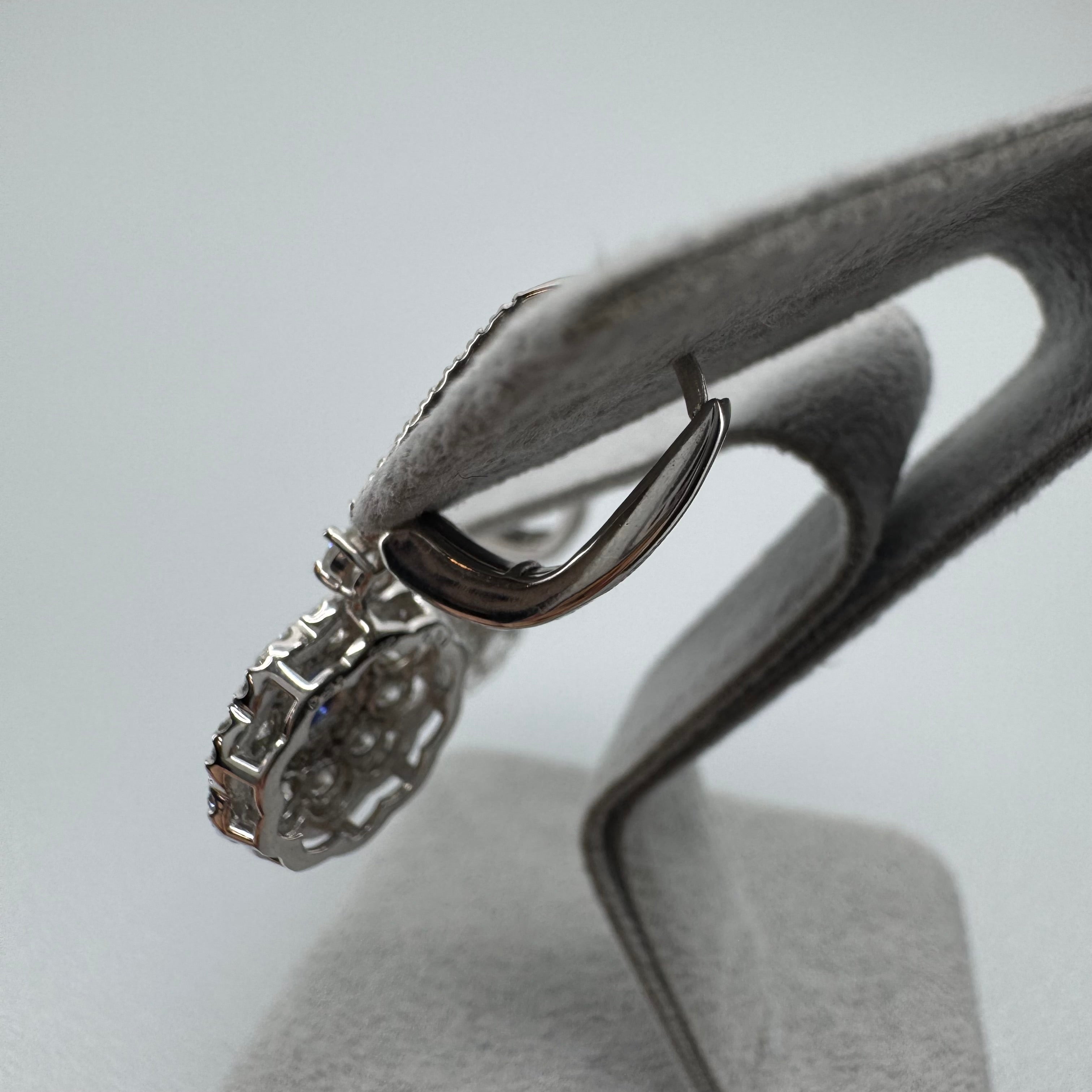 ［ダリアの羽］ピアス ブルーサファイア