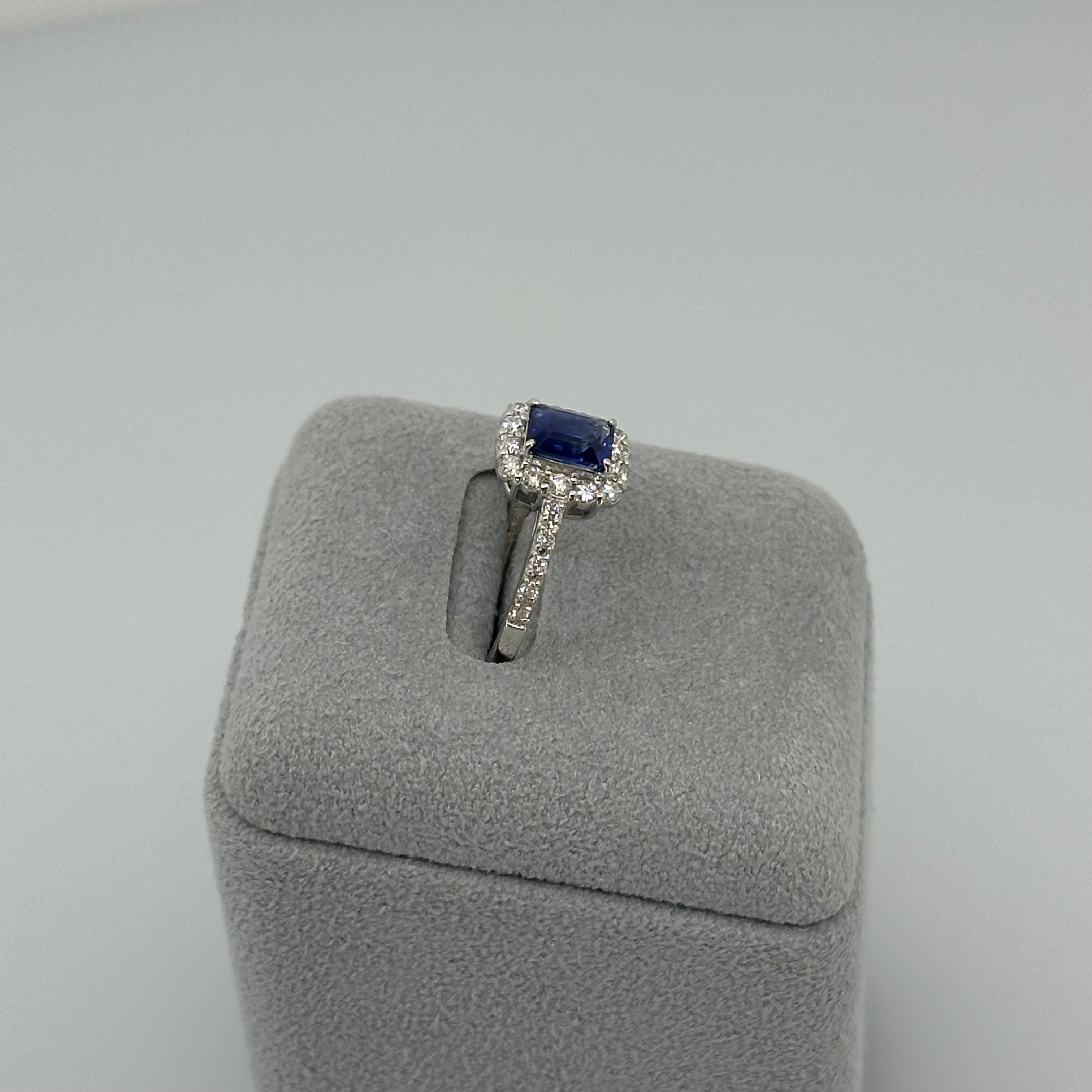 ［一点物］リング ロイヤルブルーサファイア  1.2ct EM PT