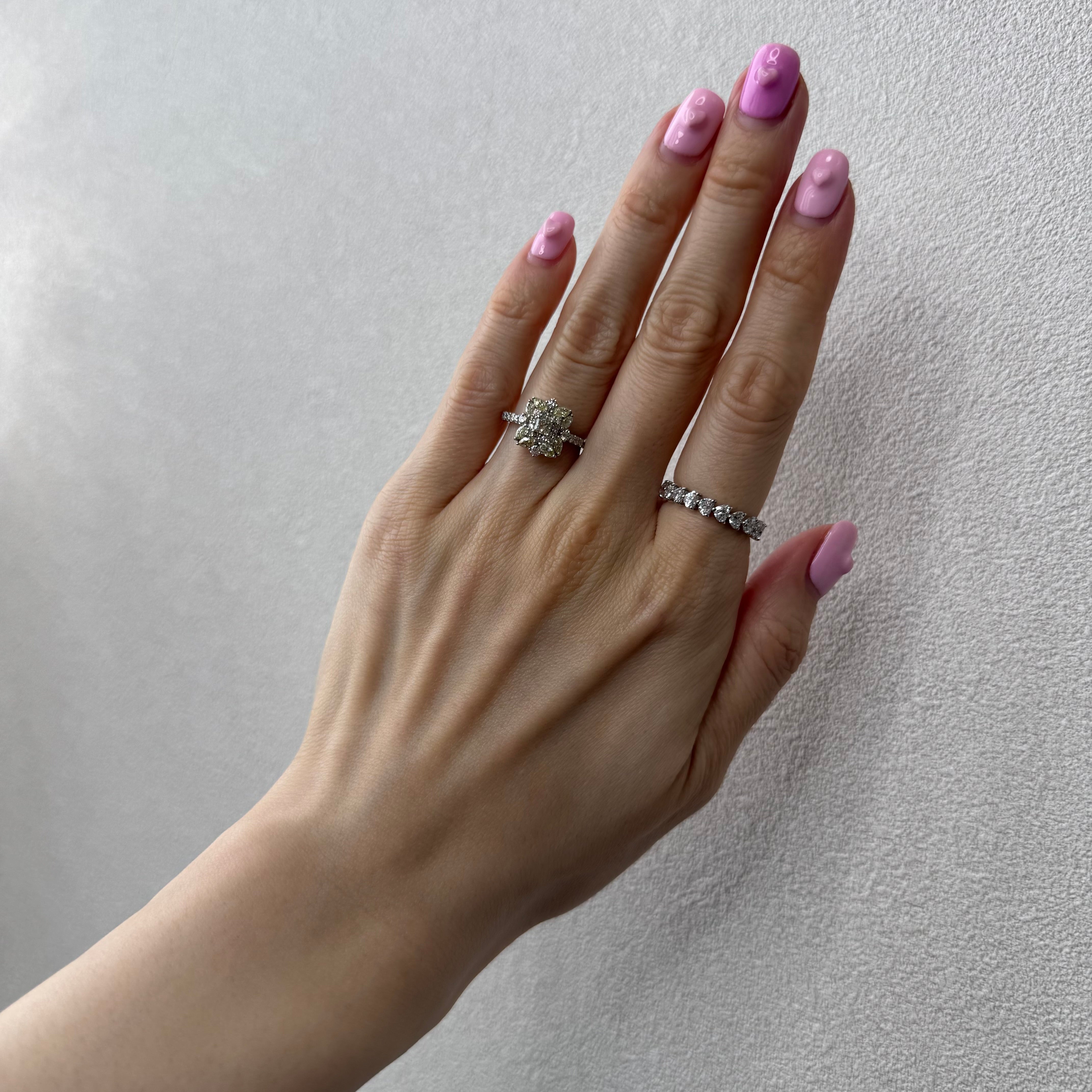 ［アラベスク］リング ダイヤ