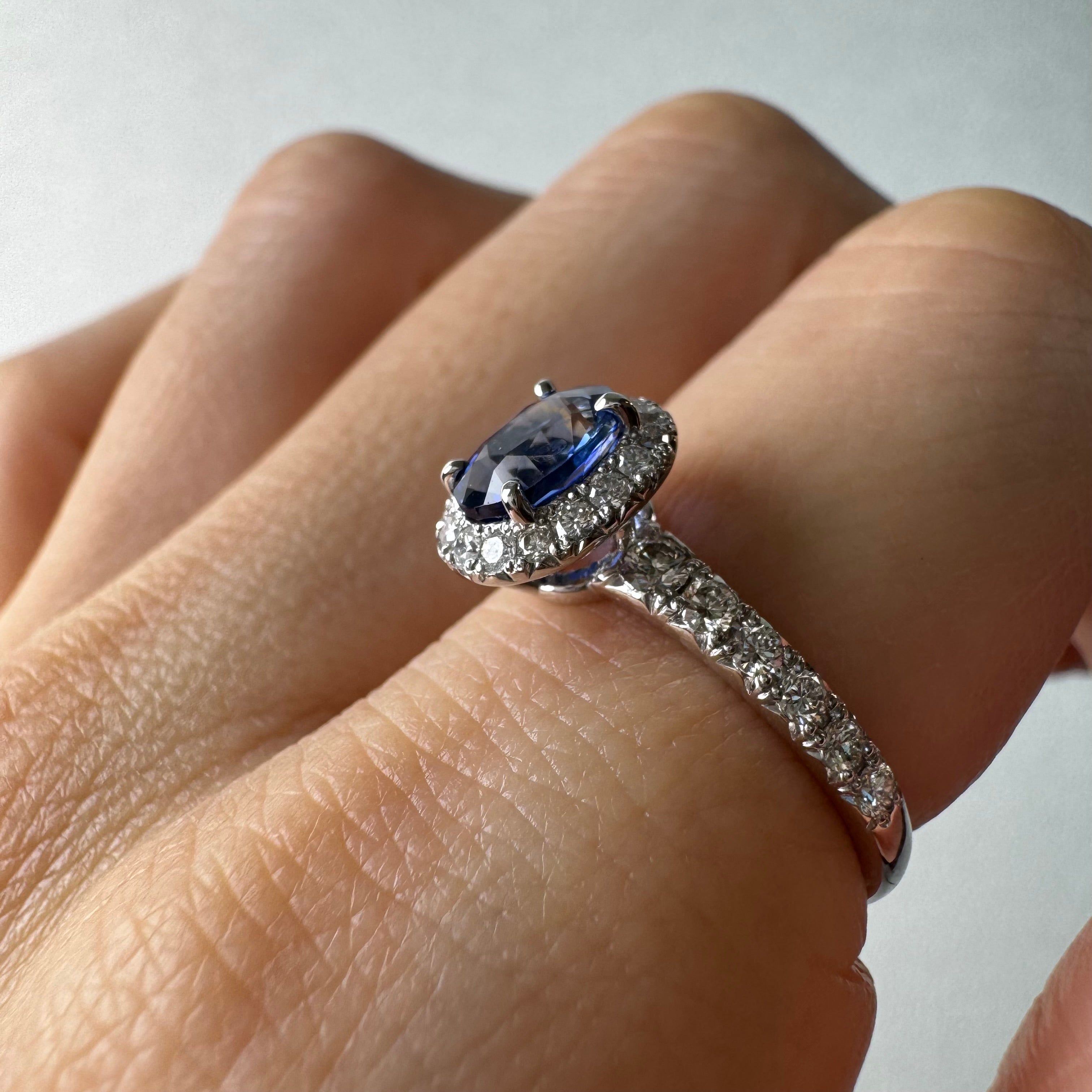 111［一点物］リング ブルーサファイア 1.0ct前後 OV PT