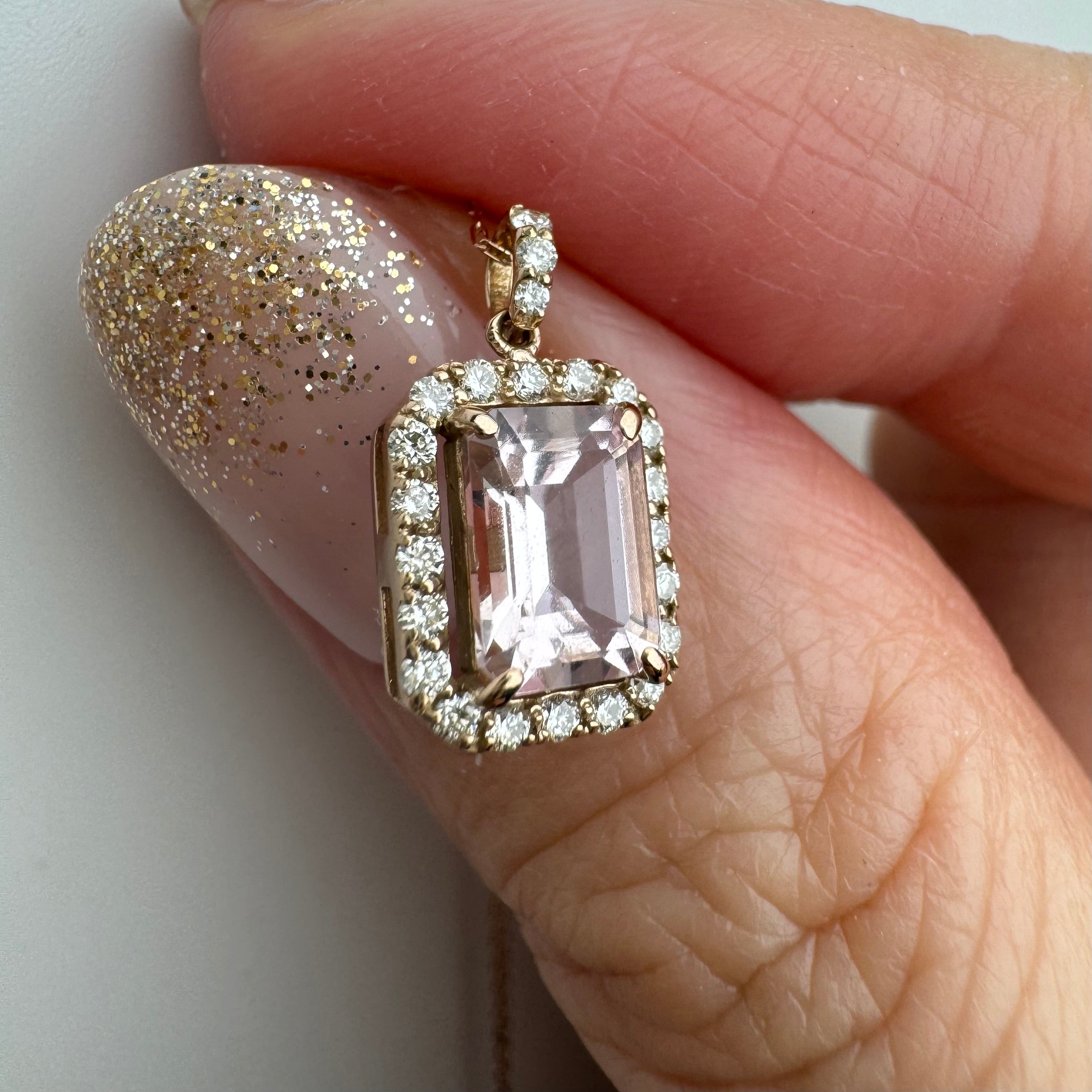 501［一点物］ネックレス モルガナイト 0.7ct SQ K18PG