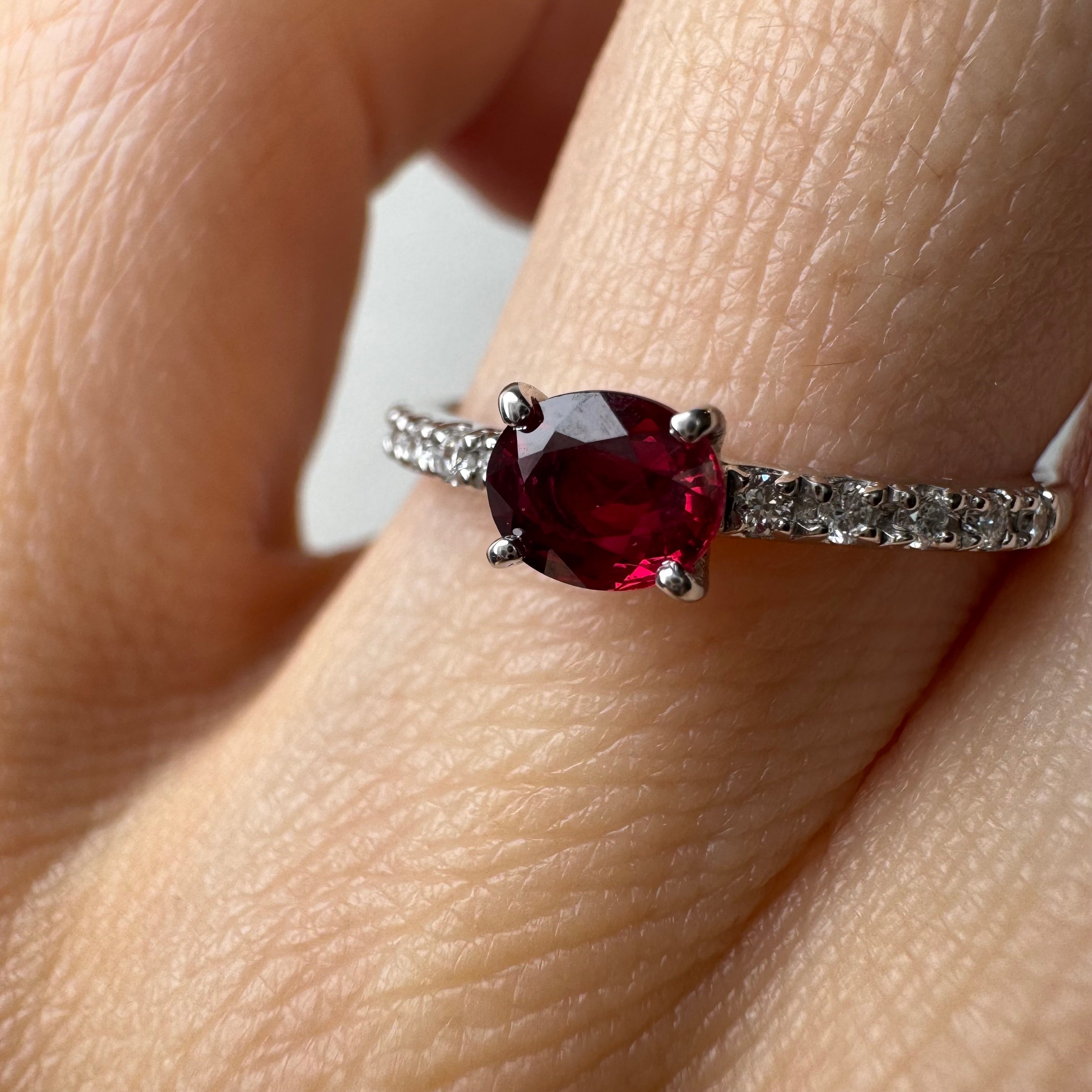 82［一点物］リング ルビー 0.4ct前後 OV PT