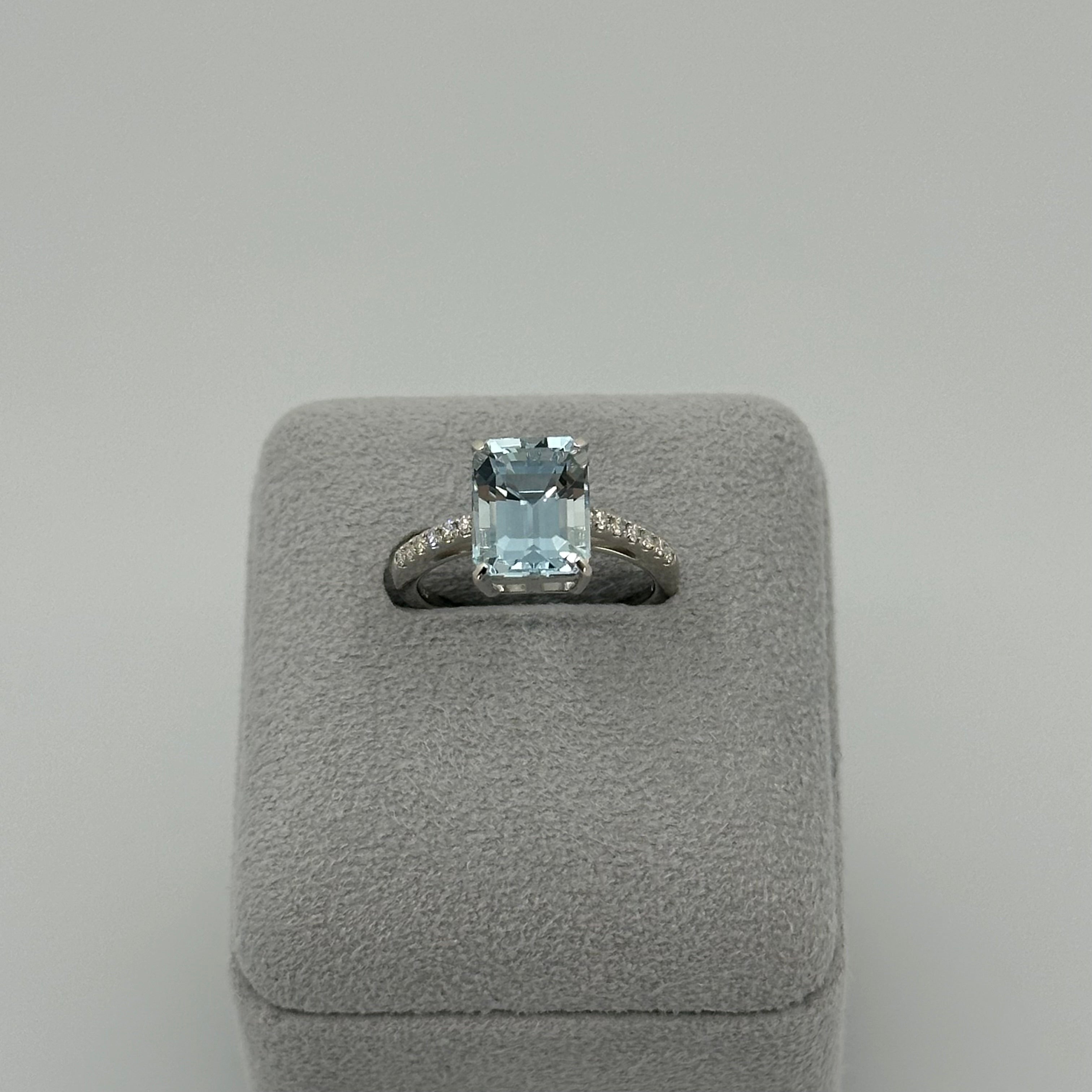 ［フロリナ］リング モルガナイト/アクア/ペリドット 2ct前後 SQ