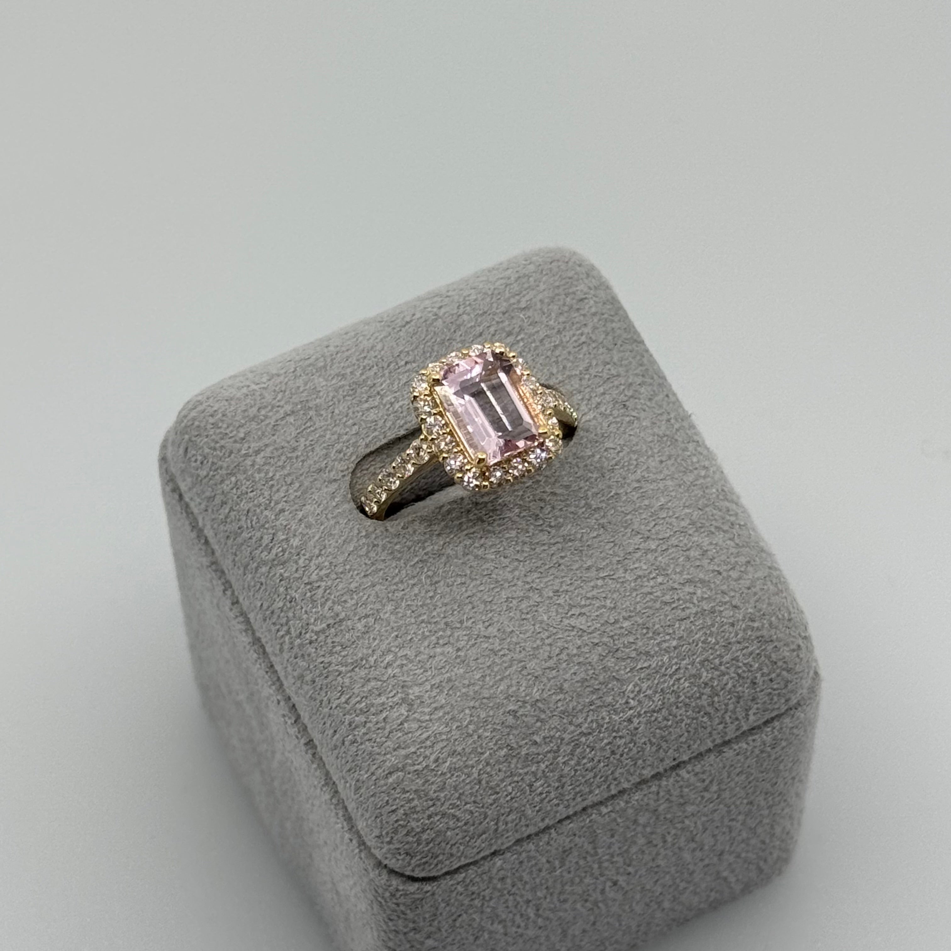 ［春色の夢］リング モルガナイト