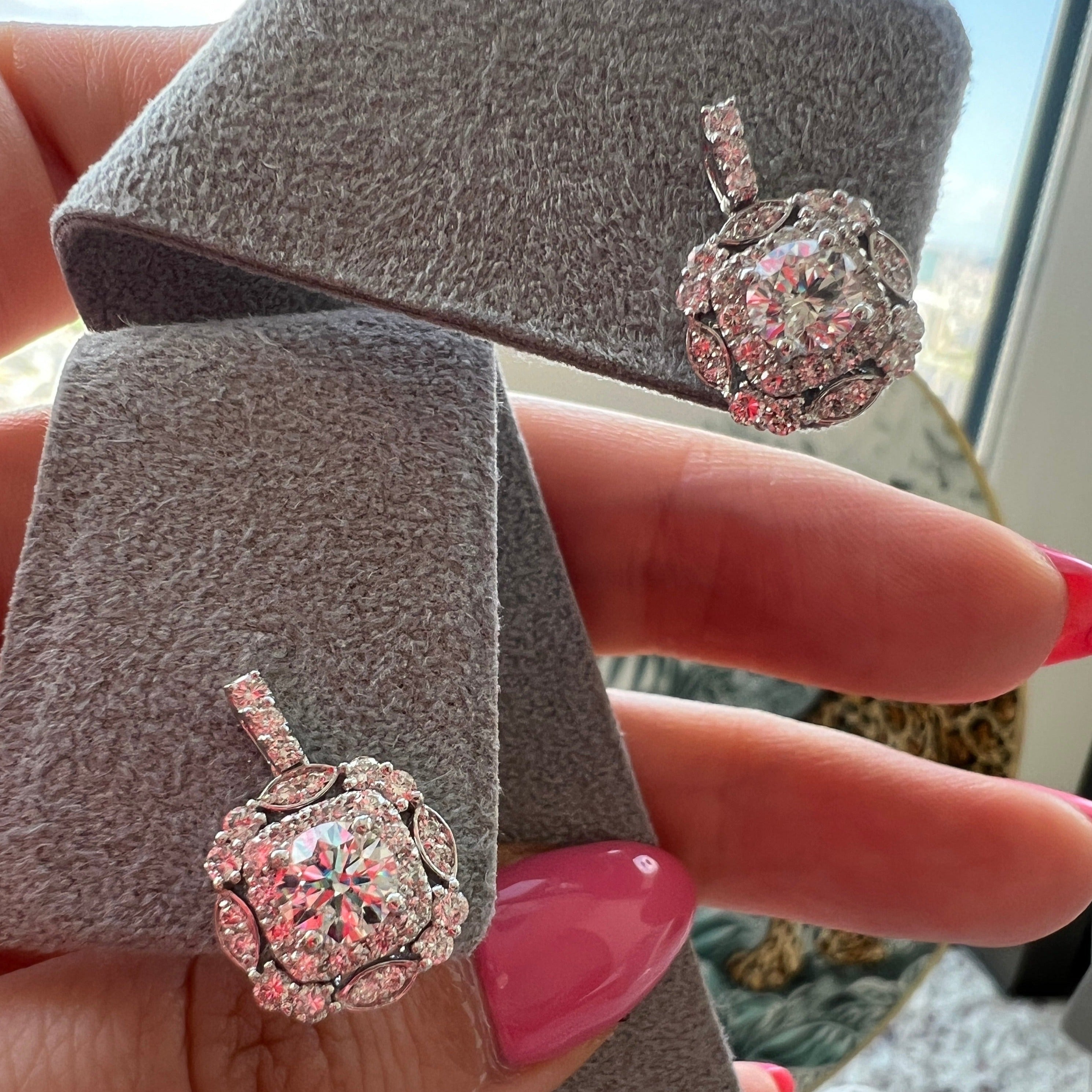 143-③ カテドラル揺れるピアス　中石0.5ct×2 RO PT 〜G SI2 EX GIA｜AYAKO SAKURAI（櫻井 彩子（サクライ アヤコ））公式通販サイト