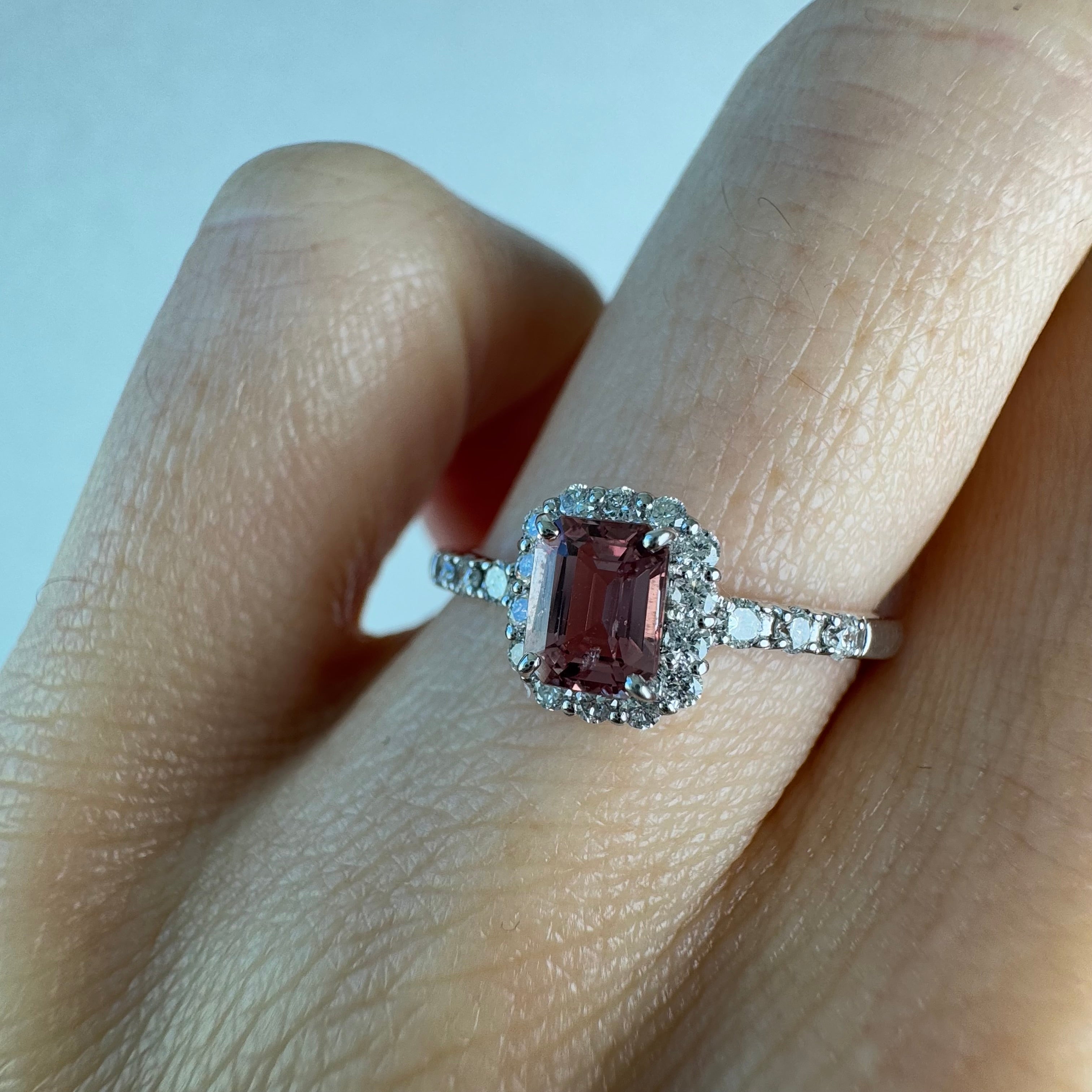 128［一点物］リング パパラチアサファイア 0.57ct SQ PT