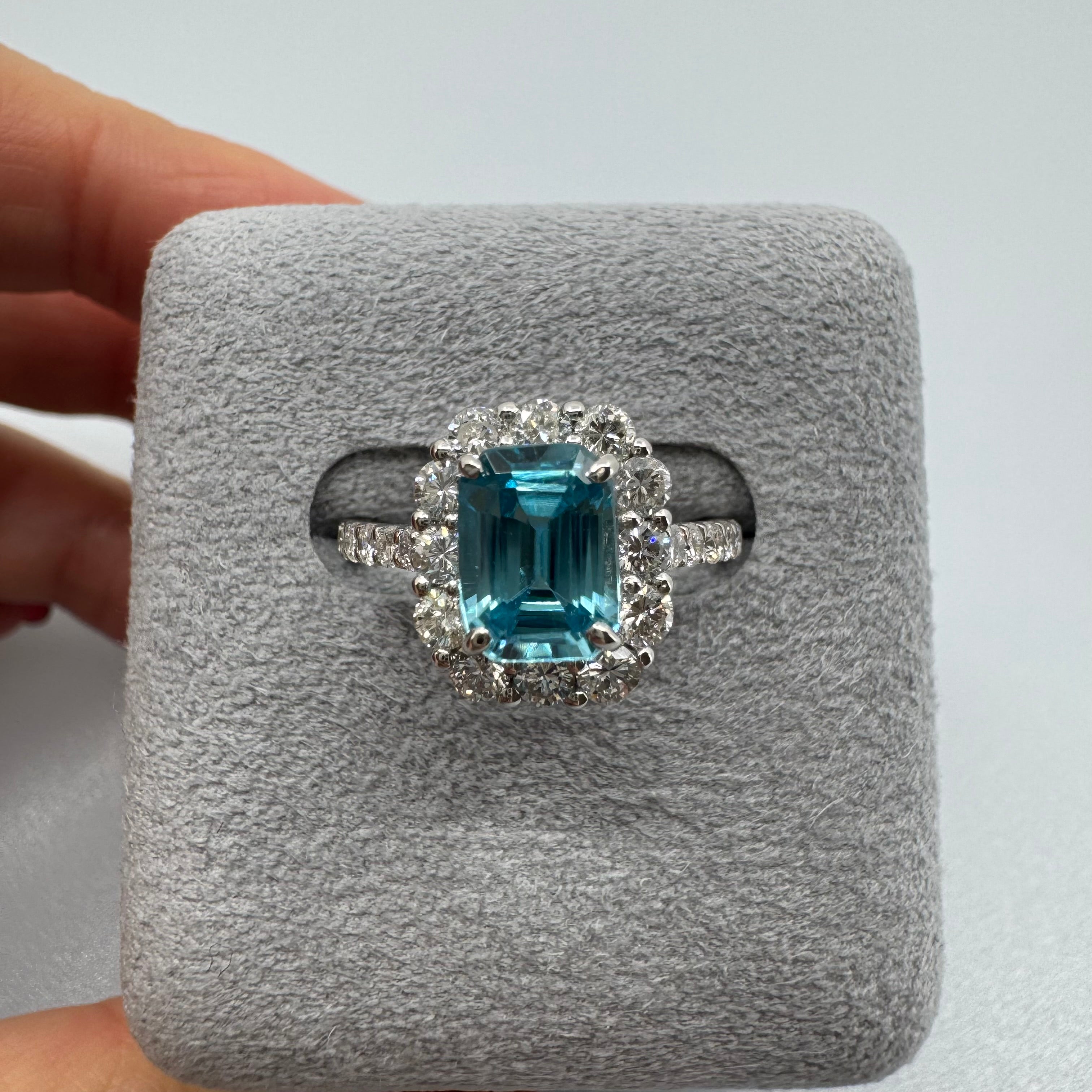 166［一点物］リング ジルコン 2.0ct前後 SQ PT