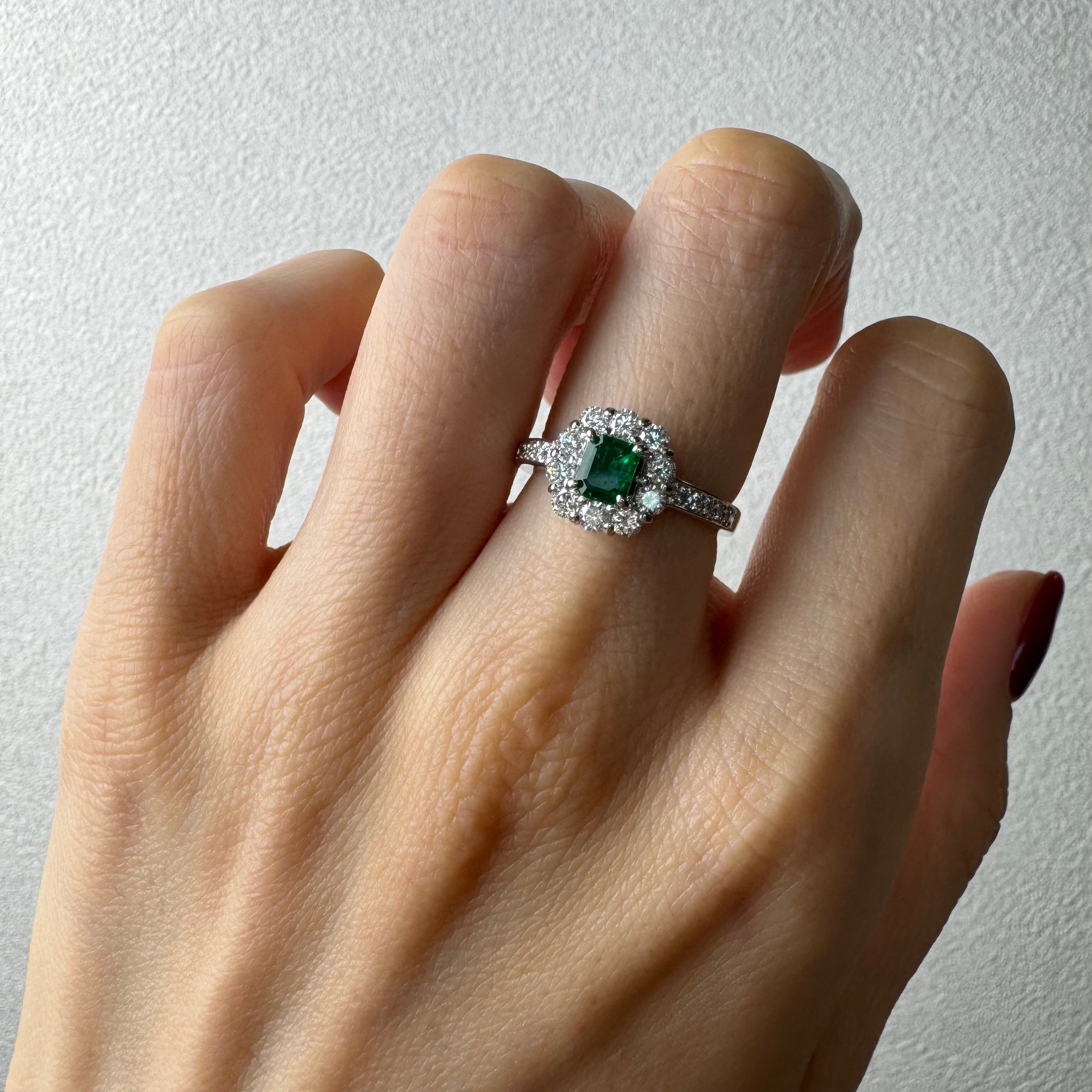 40［一点物］リング エメラルド 0.3ct前後 SQ PT