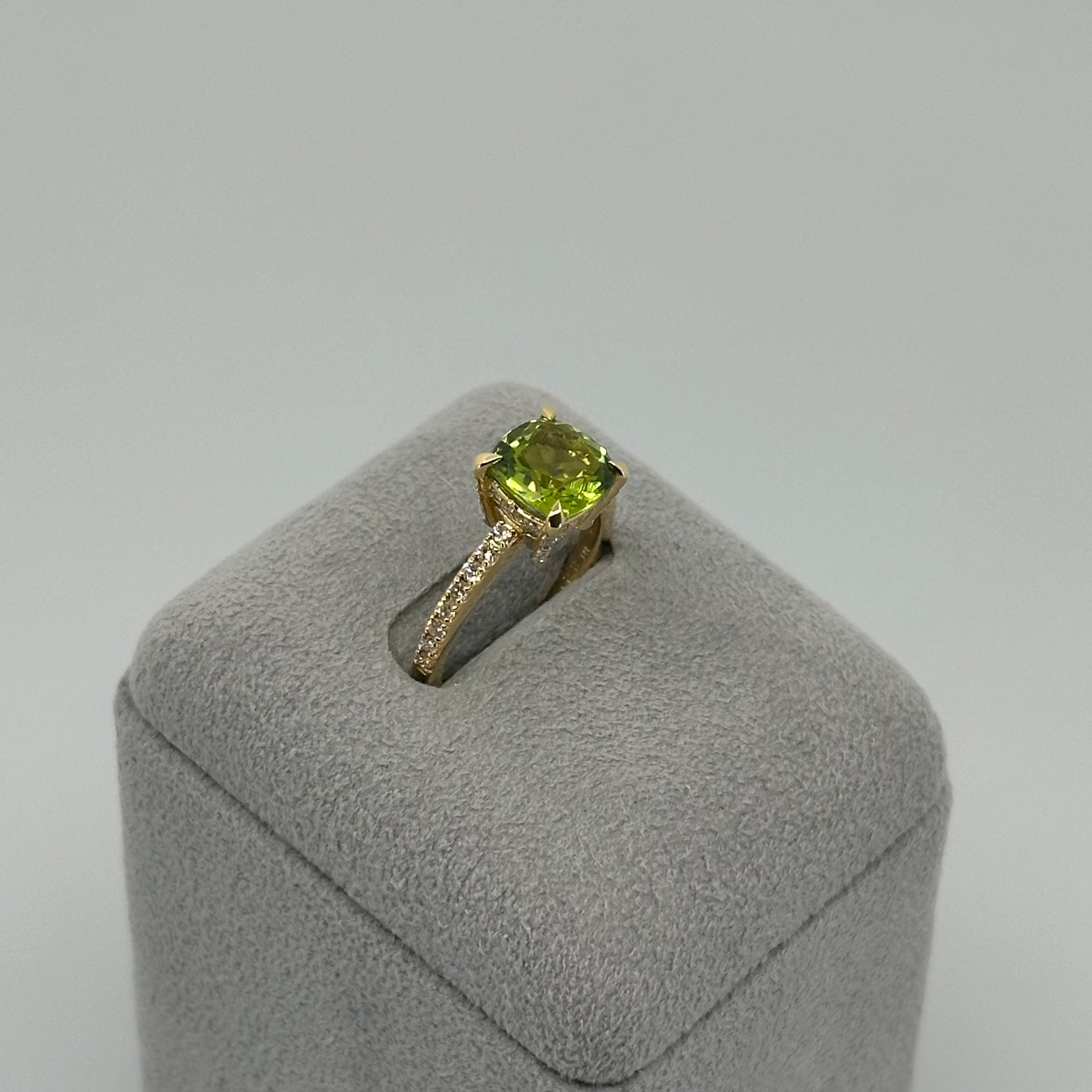 [新作/オンレール］リング ガーネット/モルガナイト/ペリドット