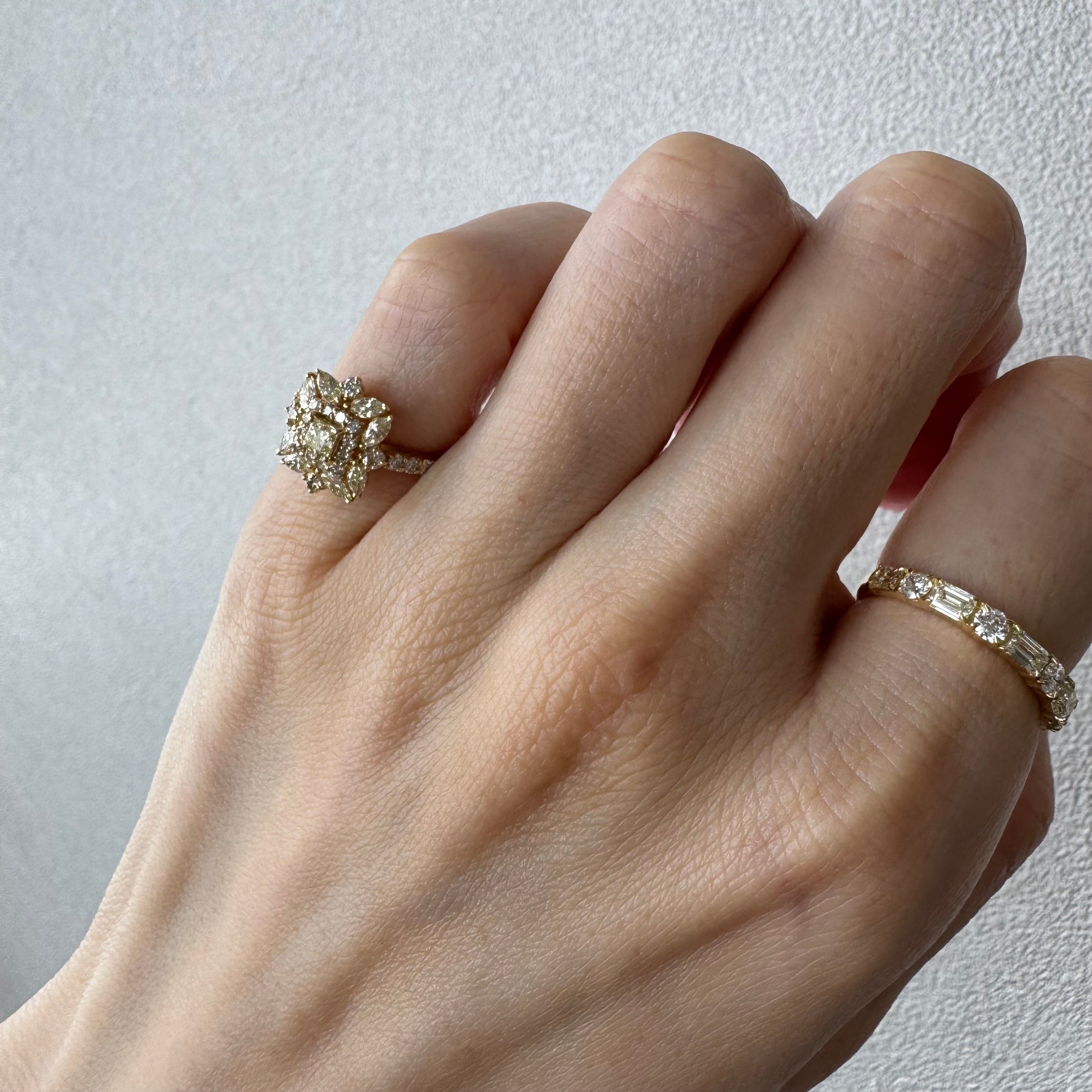 ［アラベスク］リング ダイヤ