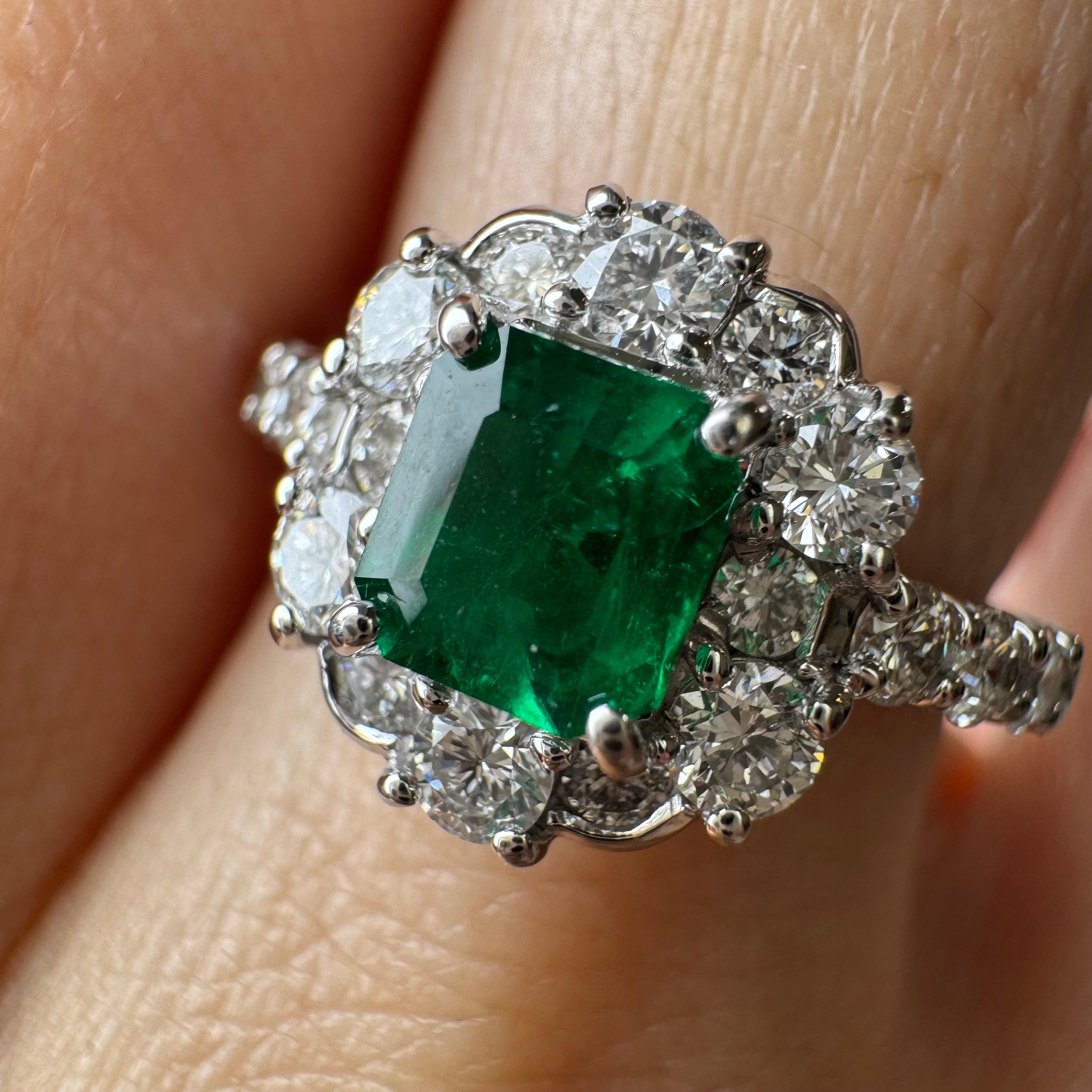 54［一点物/マノン］リング エメラルド 0.6ct前後 SQ PT