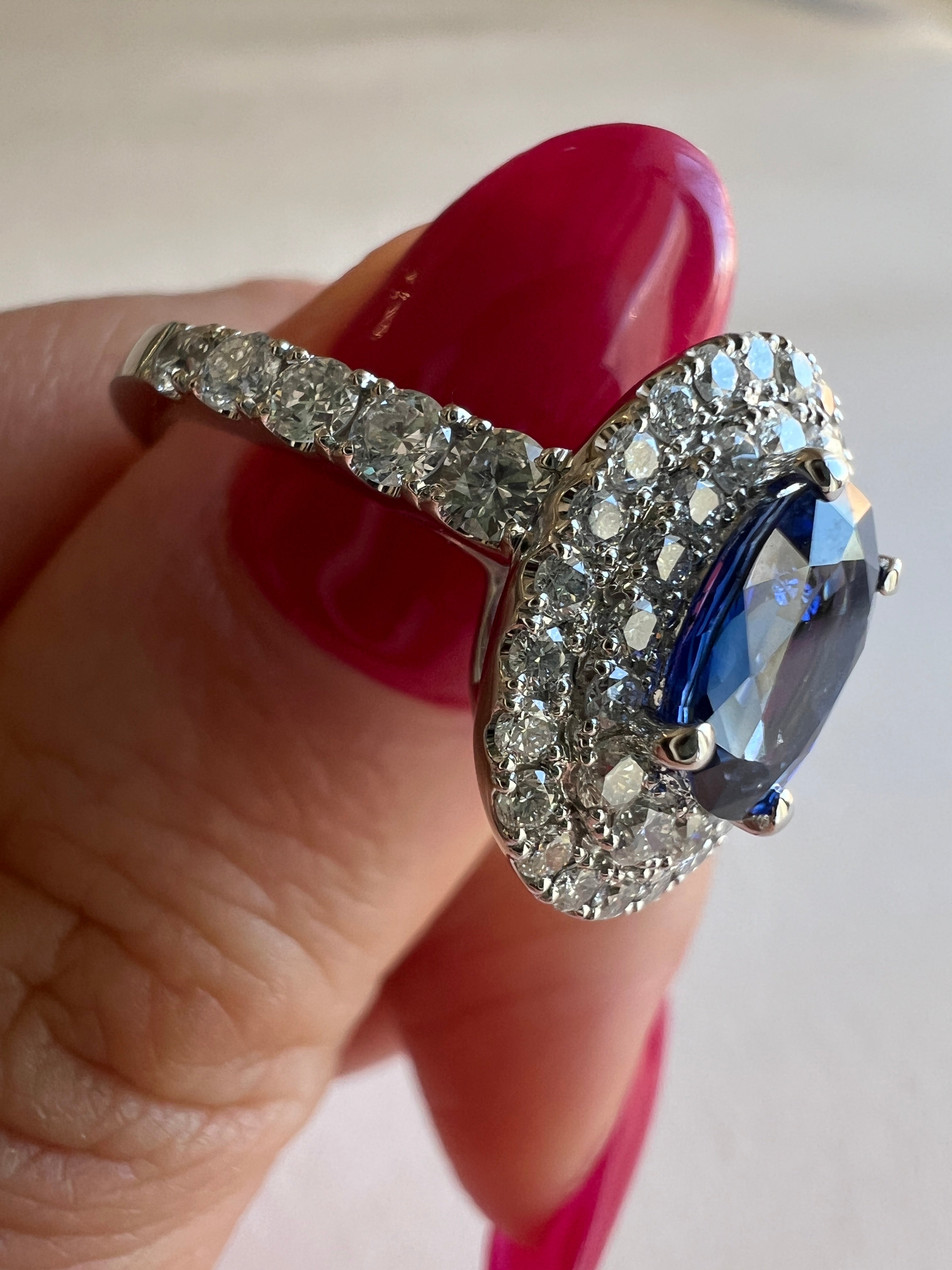 107-ファバン サファイア 中石1.6ct前後 PT OV リング〜ロイヤルブルーサファイア｜AYAKO SAKURAI（櫻井 彩子（サクライ アヤコ））公式通販サイト