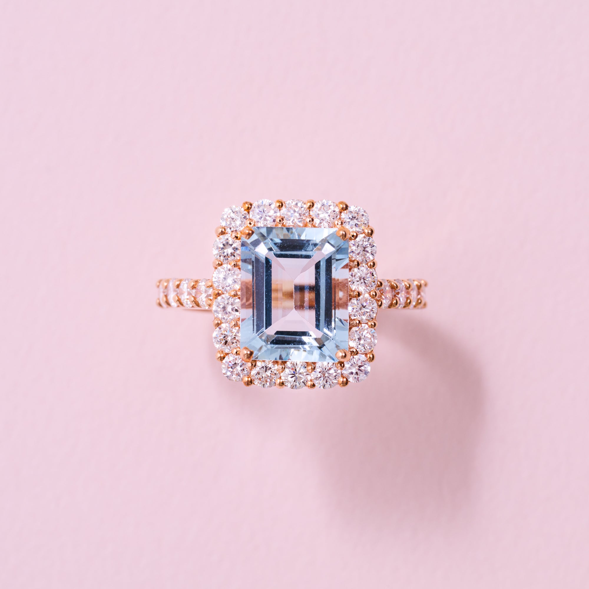 ［湖のドレス］リング アクアマリン