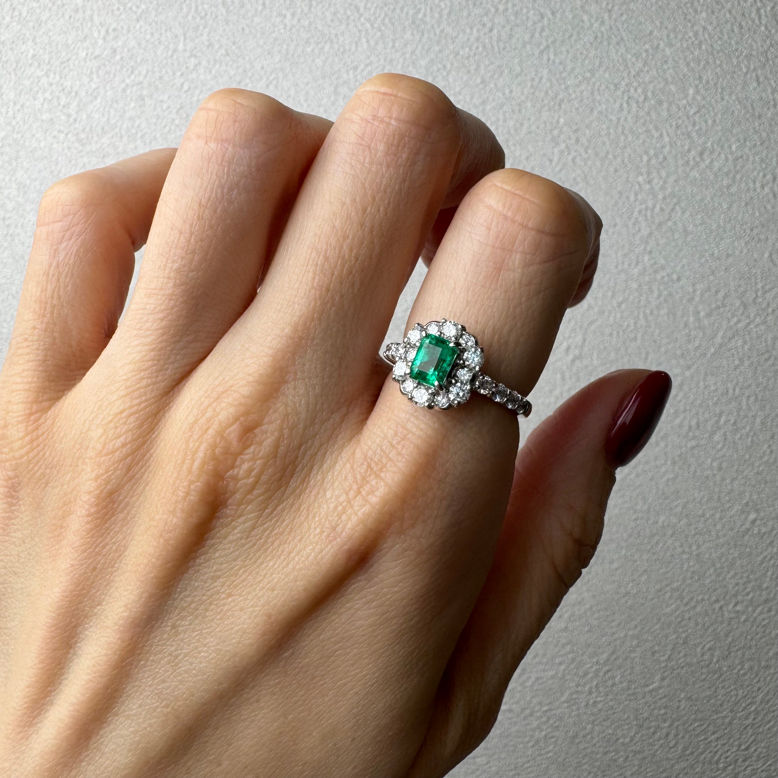 53［一点物/マノン］リング エメラルド 0.7ct前後 SQ PT