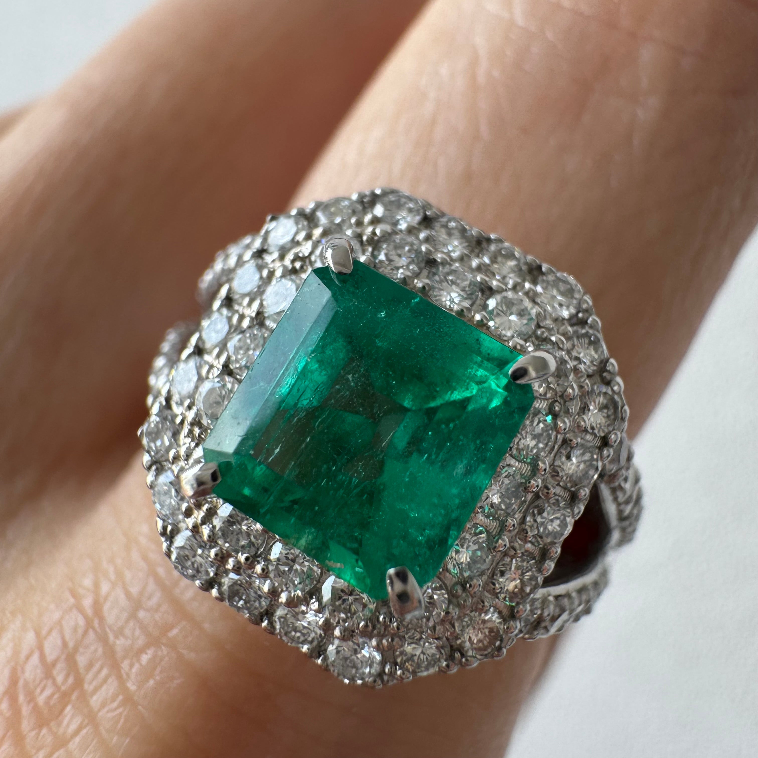 3［一点物］リング エメラルド 1.6ct SQ PT