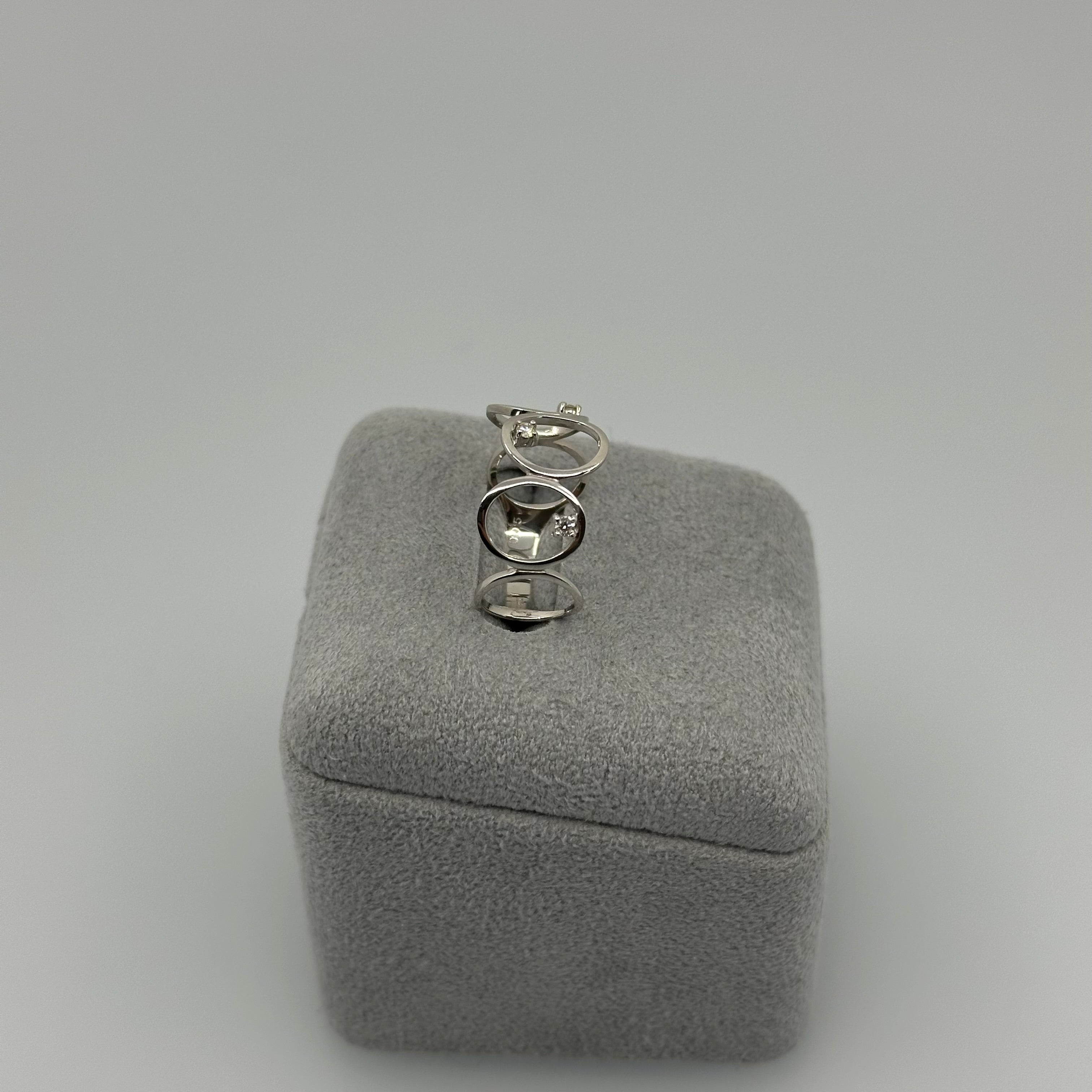 ［MIMI］ リング ダイヤ