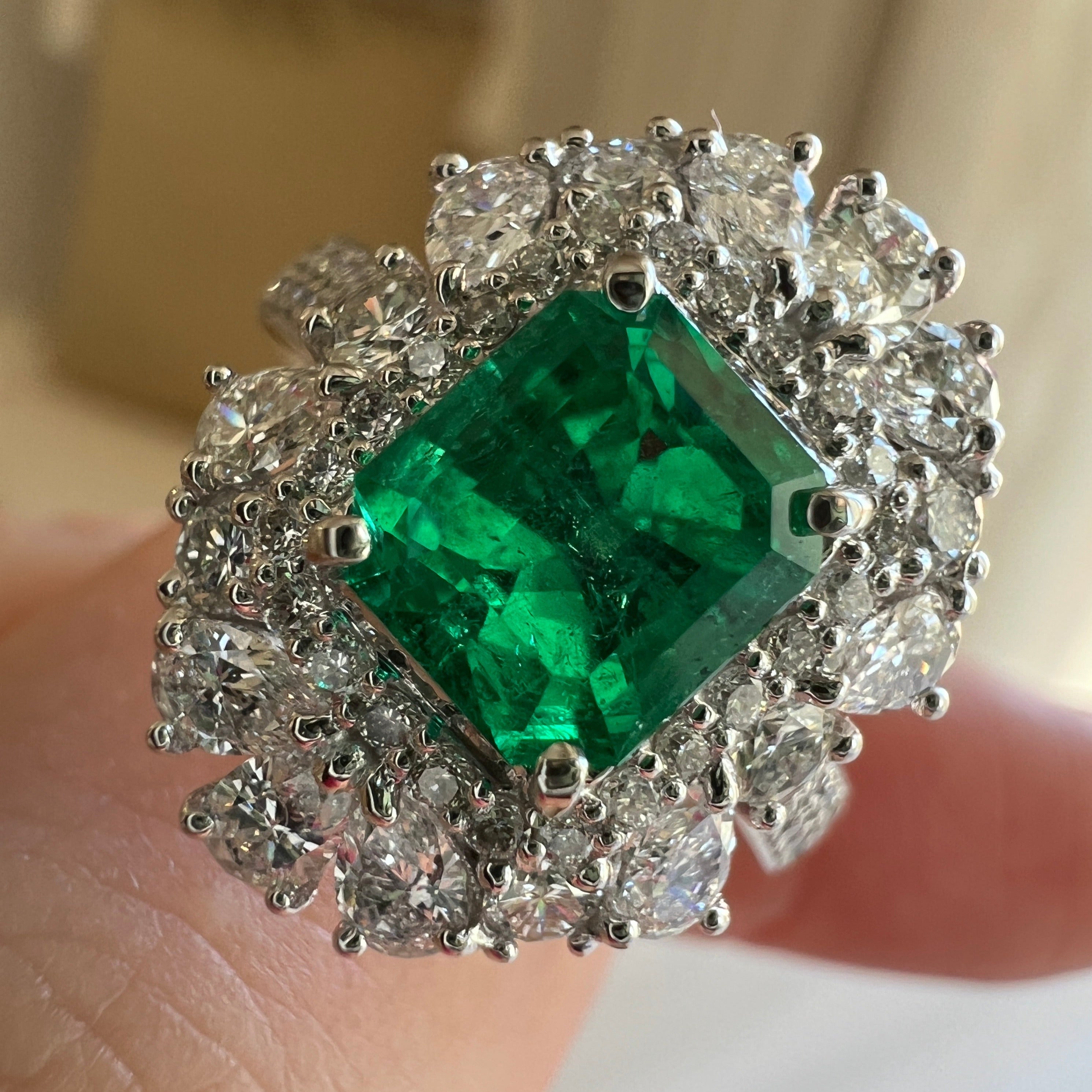 52-超特品 カナリアの夢 エメラルド 中石1.25ct前後 PT EM〜彩子も狙ってます♡完璧なデザイン｜AYAKO SAKURAI（櫻井 彩子（サクライ アヤコ））公式通販サイト