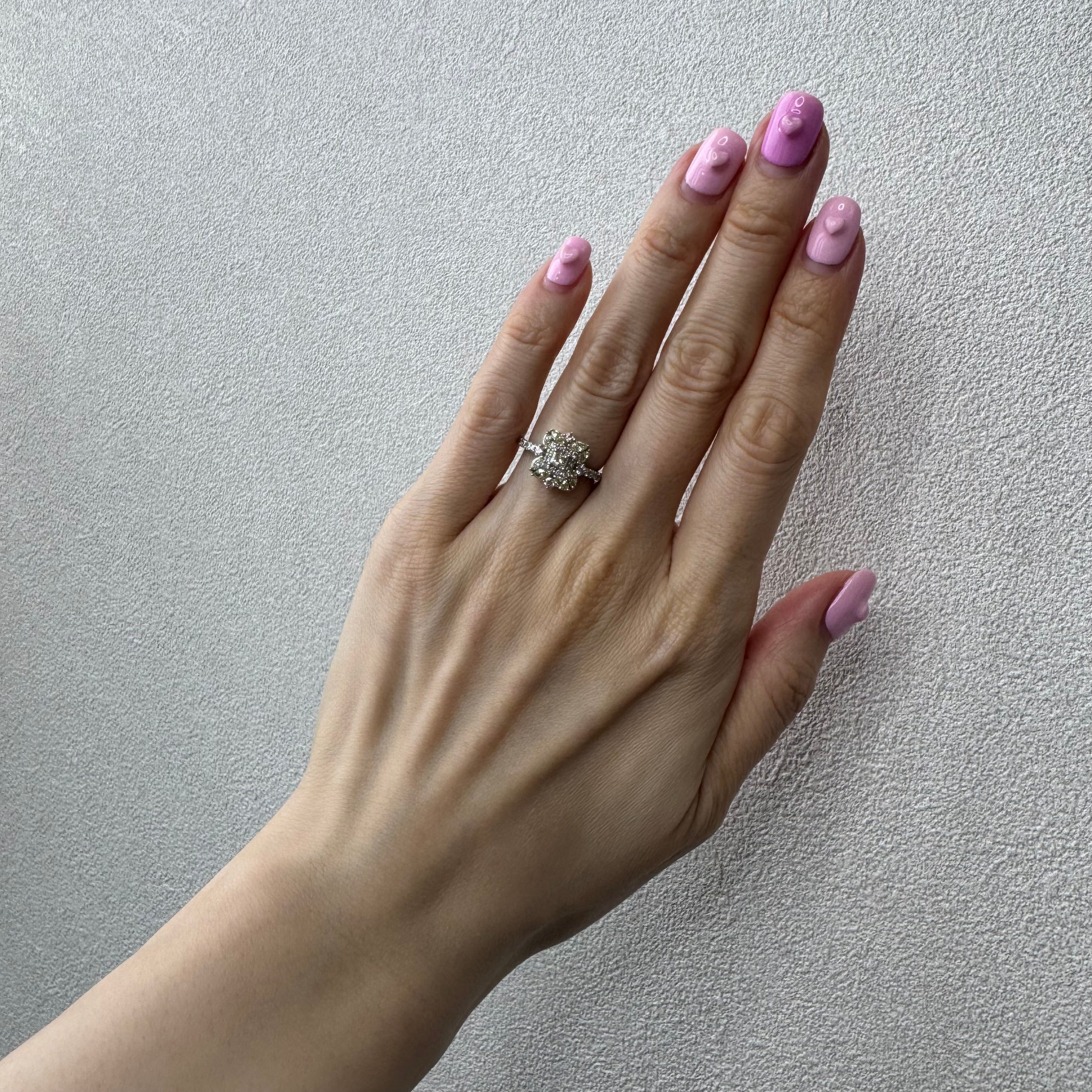 ［アラベスク］リング ダイヤ