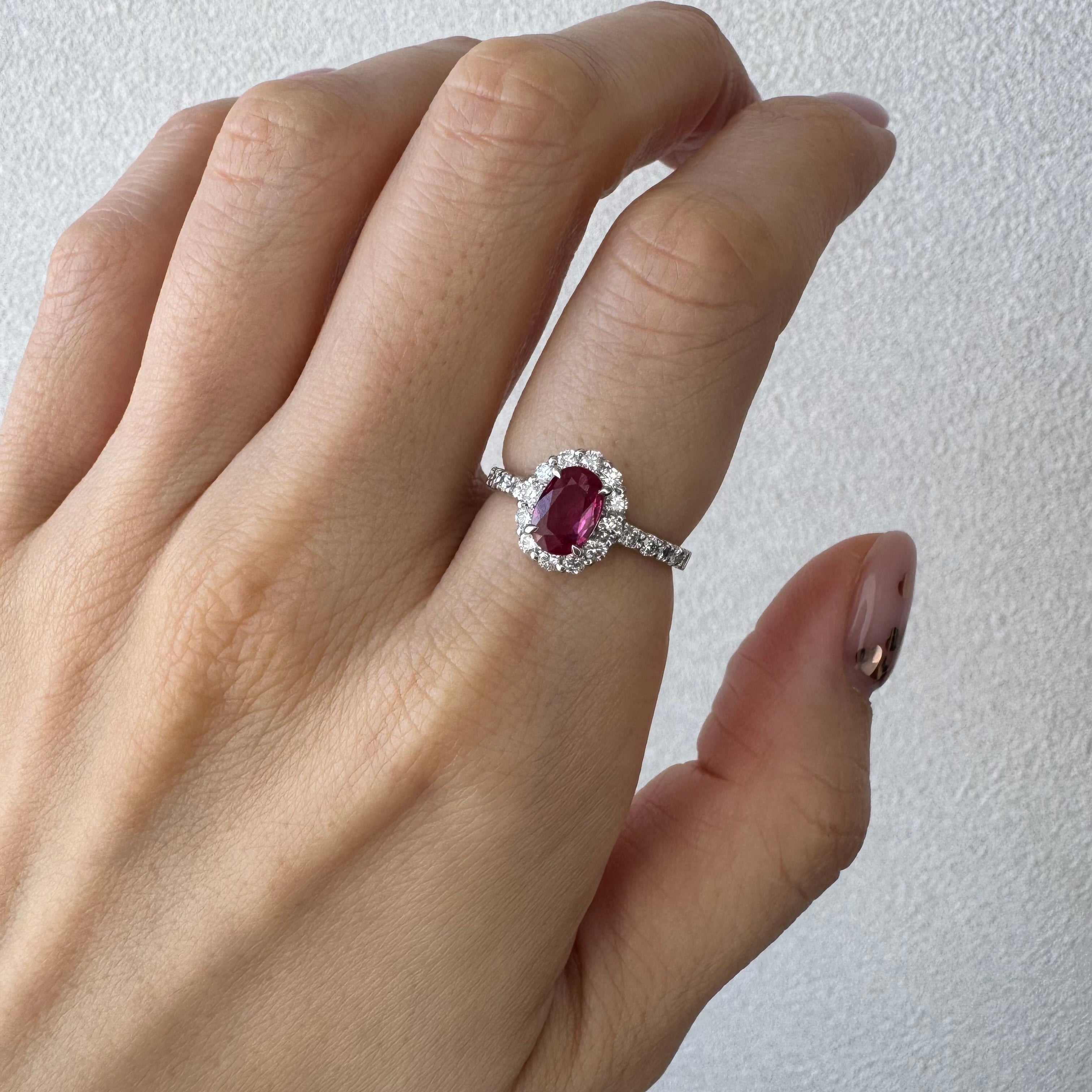 94［一点物］リング  ルビー 1ct OV PT