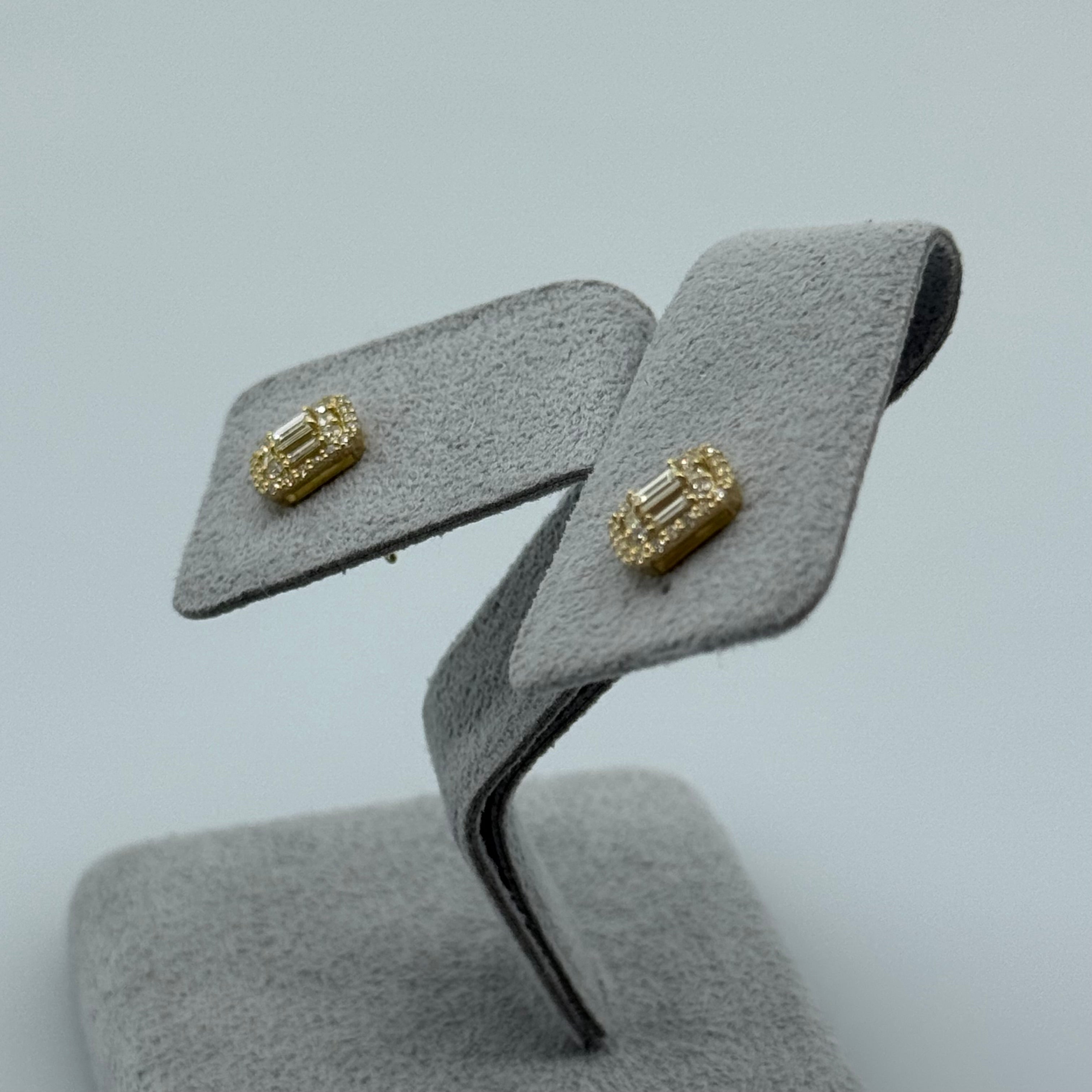 ［女医さん］ピアス ダイヤ