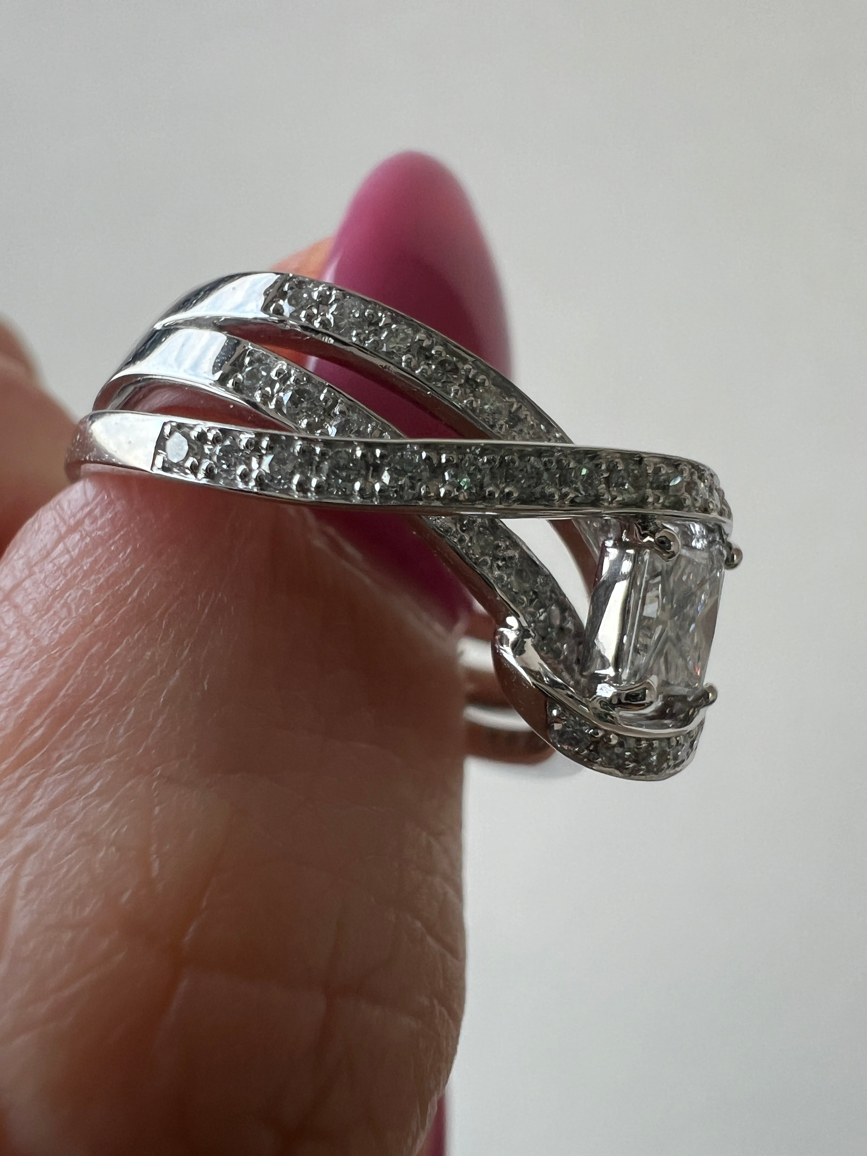 オレリーSQ ダイヤ 中石0.344ct前後 PTリング〜D SI2 CGL 彩子欲しい｜AYAKO SAKURAI（櫻井 彩子（サクライ アヤコ））公式通販サイト