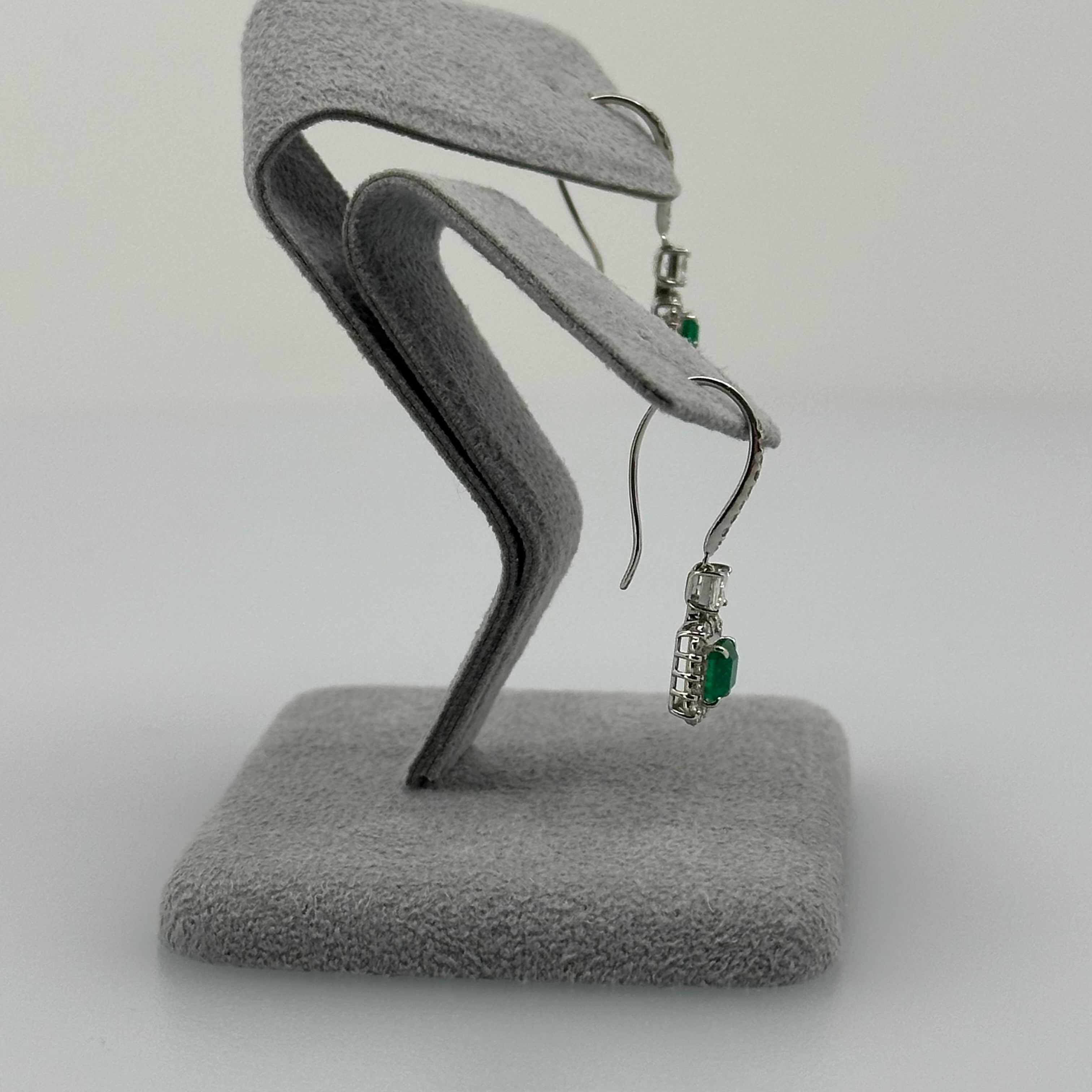 36［一点物］ピアス エメラルド 0.3ct×2 SQ PT