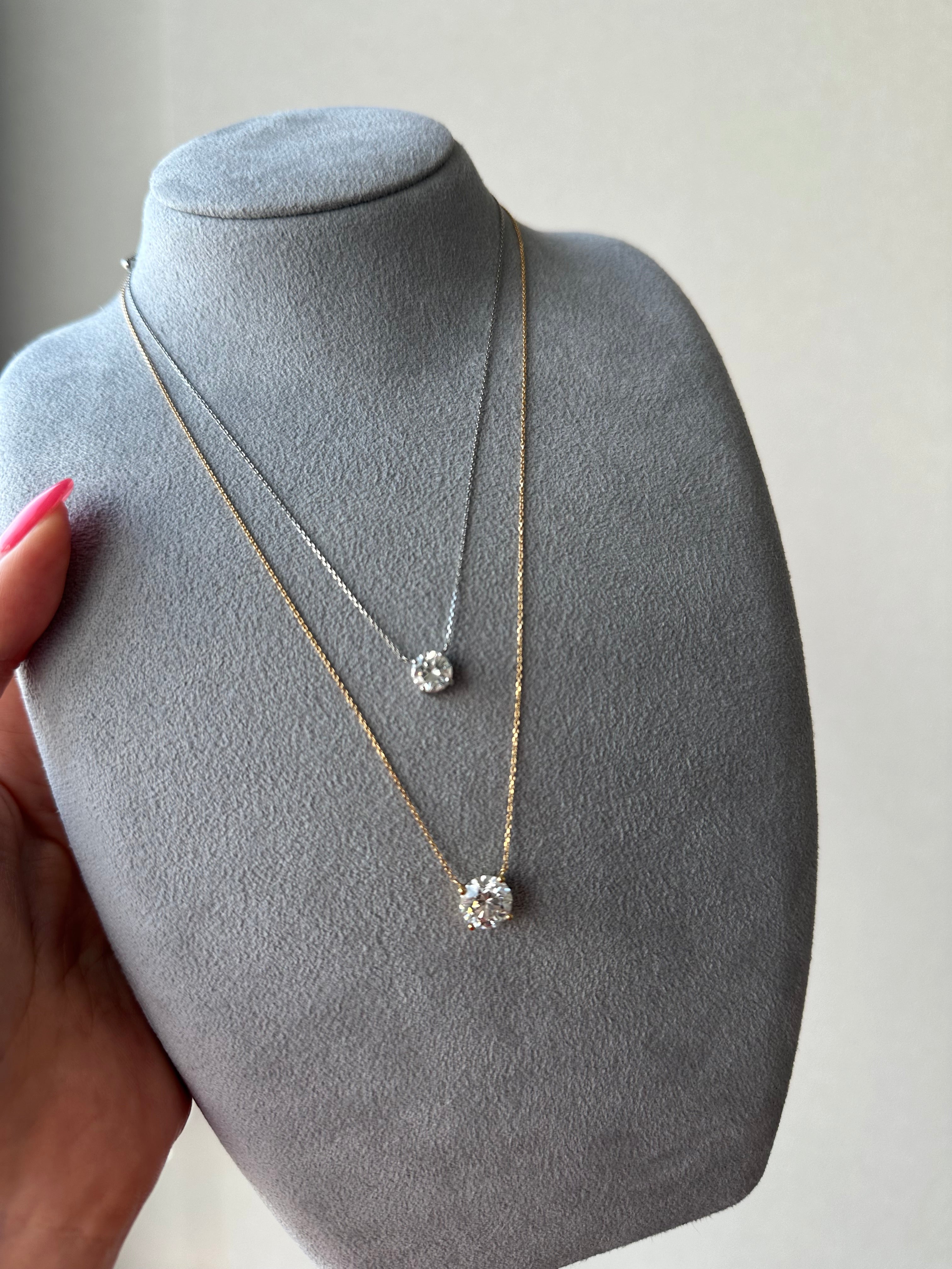 ［貴女の相棒］ネックレス ダイヤ