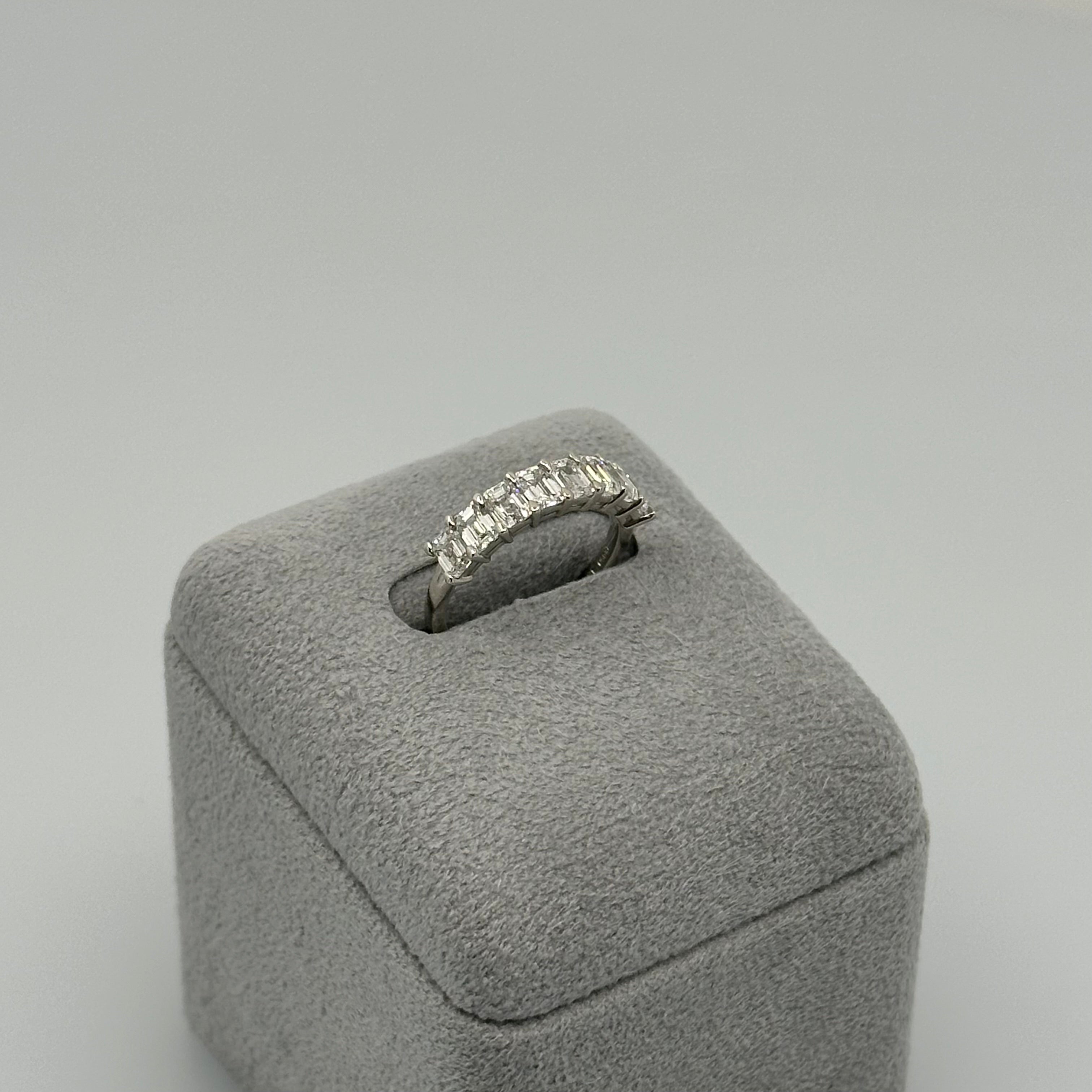 ［エクラ］リング ダイヤ 1pc0.2ct前後×8pc 1.4ct前後 EM