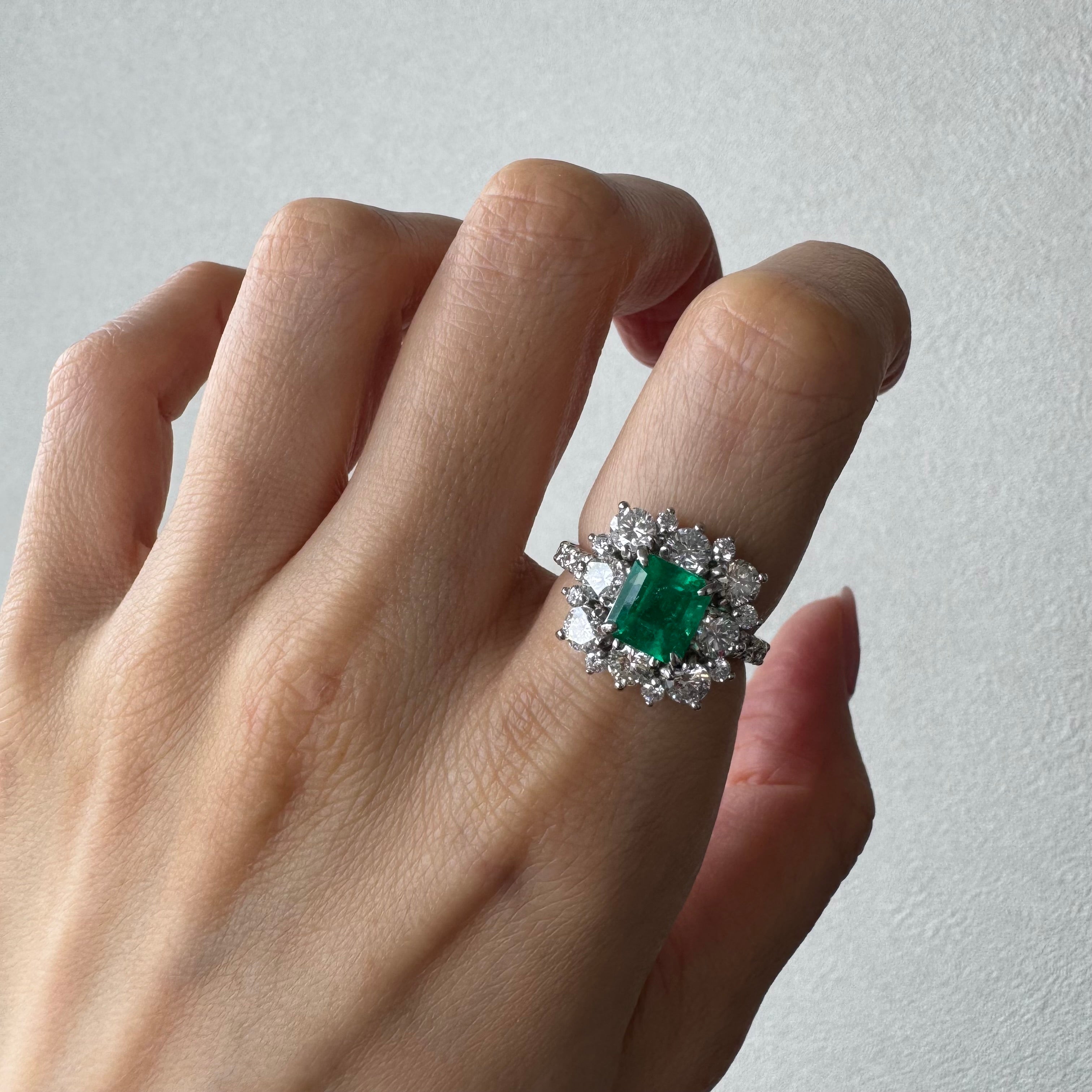 12［一点物］リング エメラルド 1.6ct SQ PT