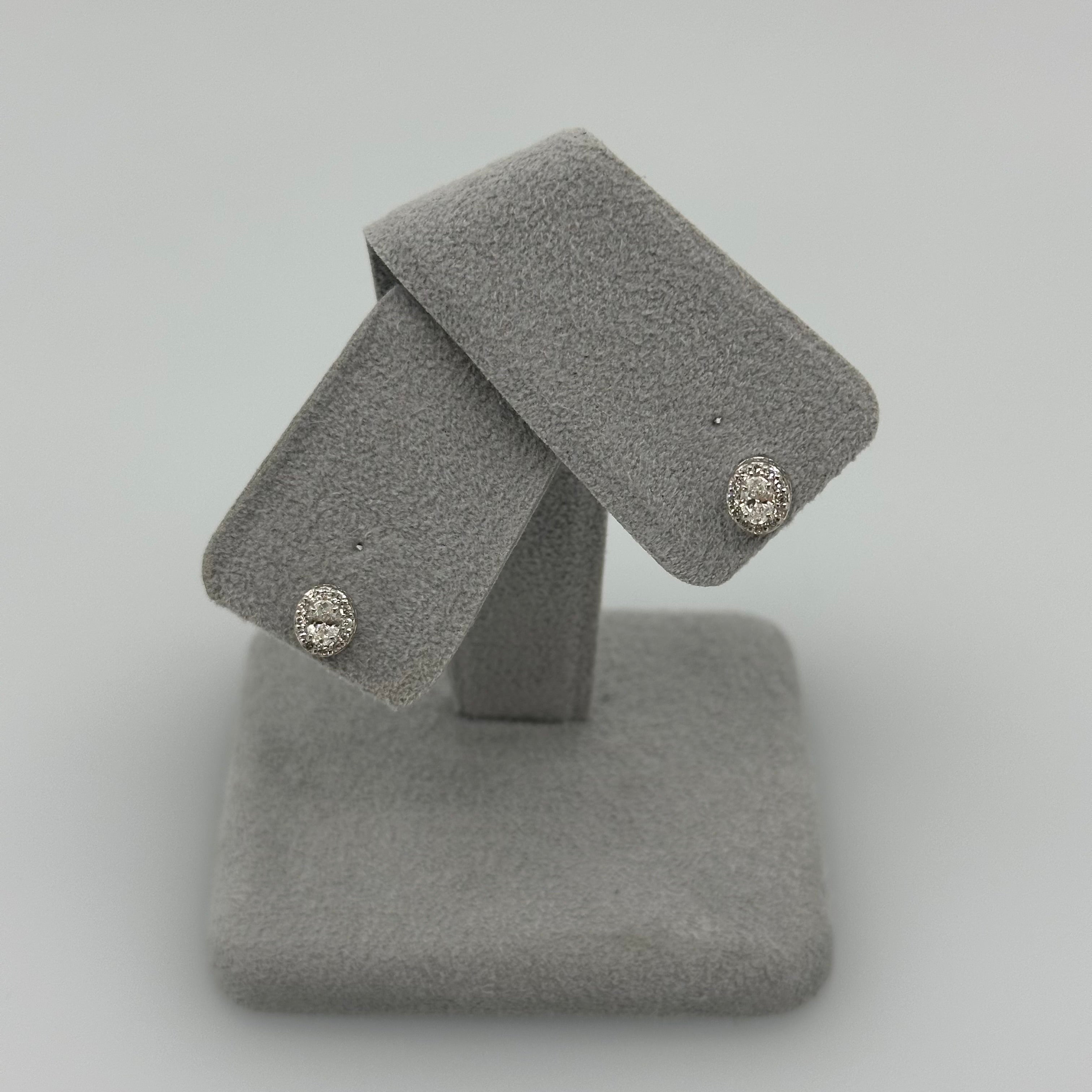 [ユニヴェル] ダイヤ ピアス EM/OV/HS　