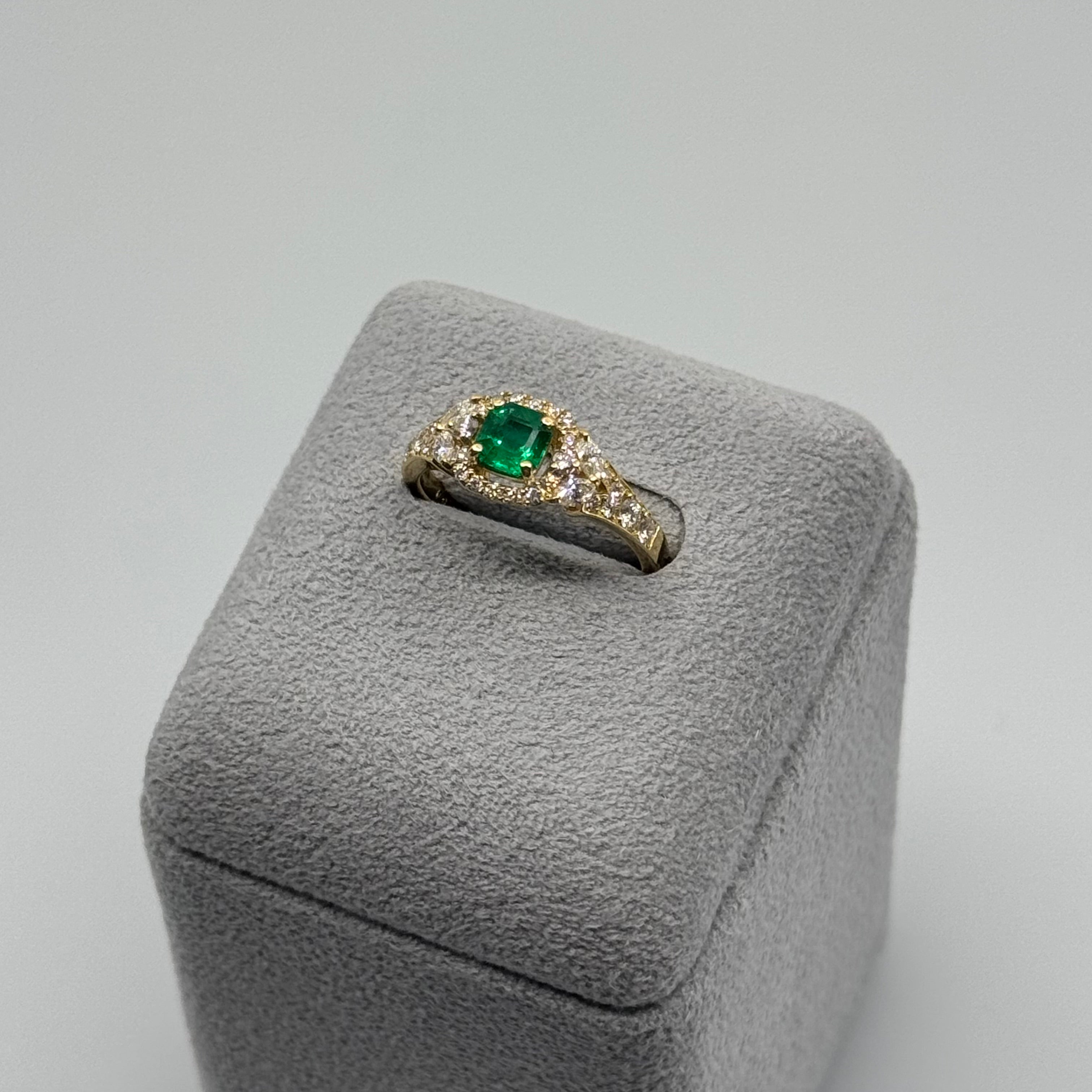 10［一点物］リング エメラルド 0.5ct前後 SQ K18YG