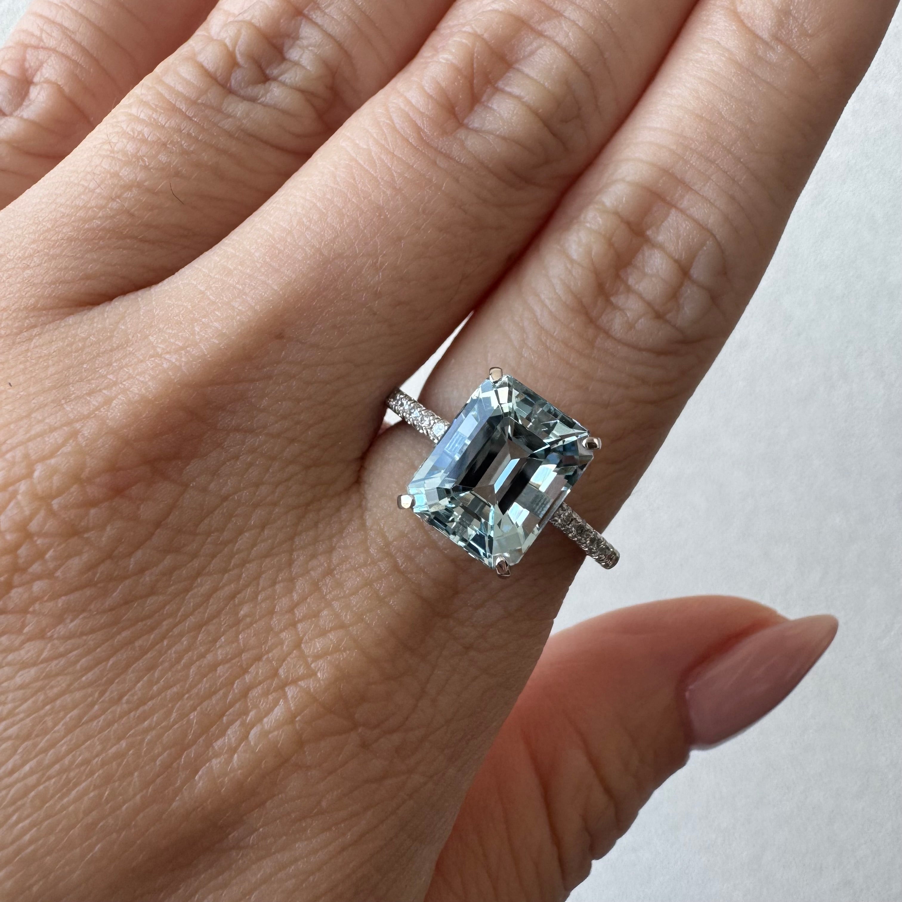 ［フロリナ］リング モルガナイト/アクア/ペリドット 2ct前後 SQ