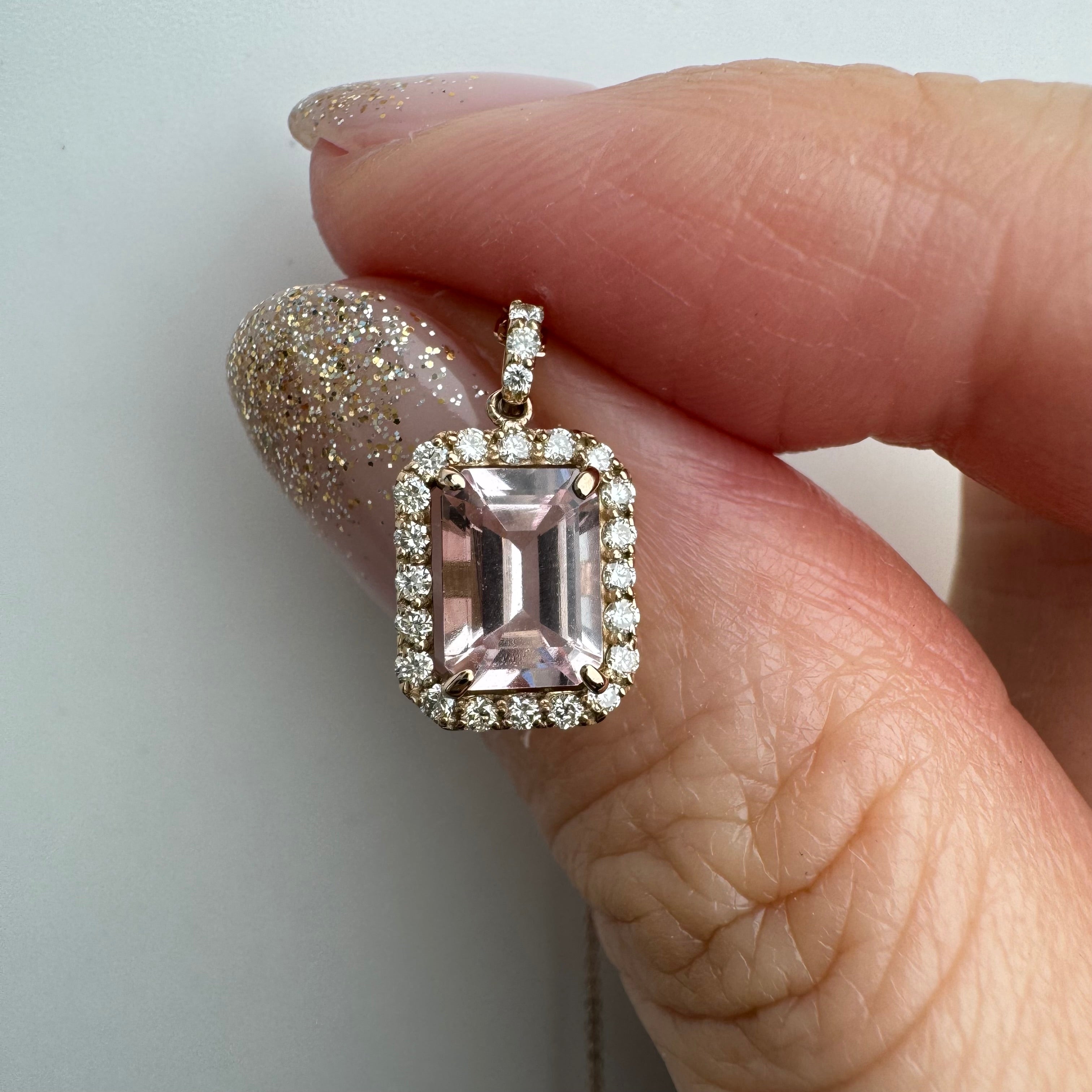 501［一点物］ネックレス モルガナイト 0.7ct SQ K18PG