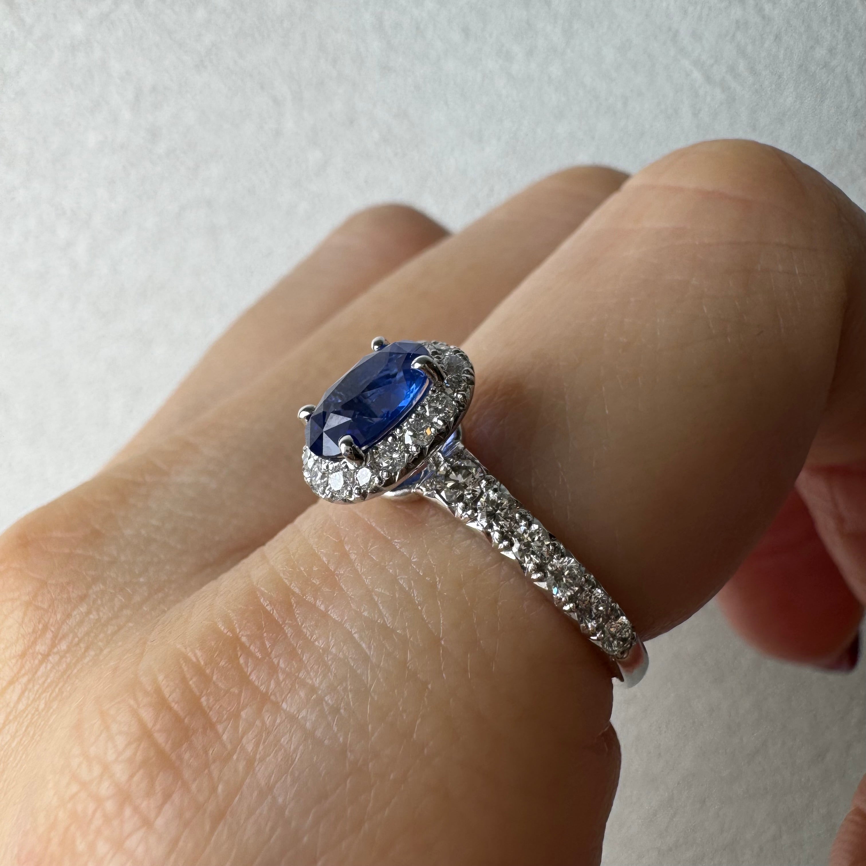 110［一点物］リング ブルーサファイア 0.9ct前後 OV PT