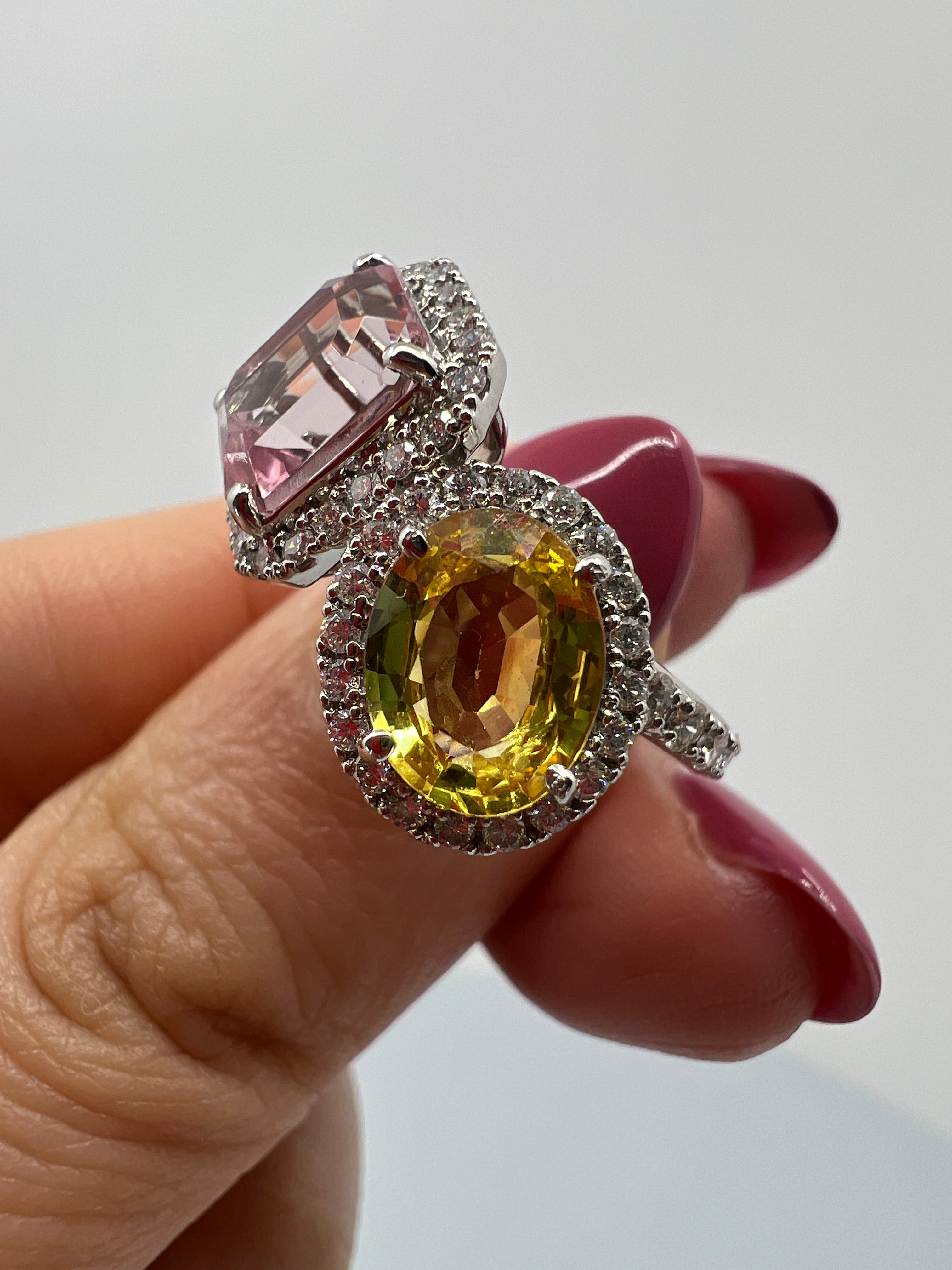 ［ベニエ］リング イエローサファイア 1.7ct OV/モルガナイト 1.9ct EM