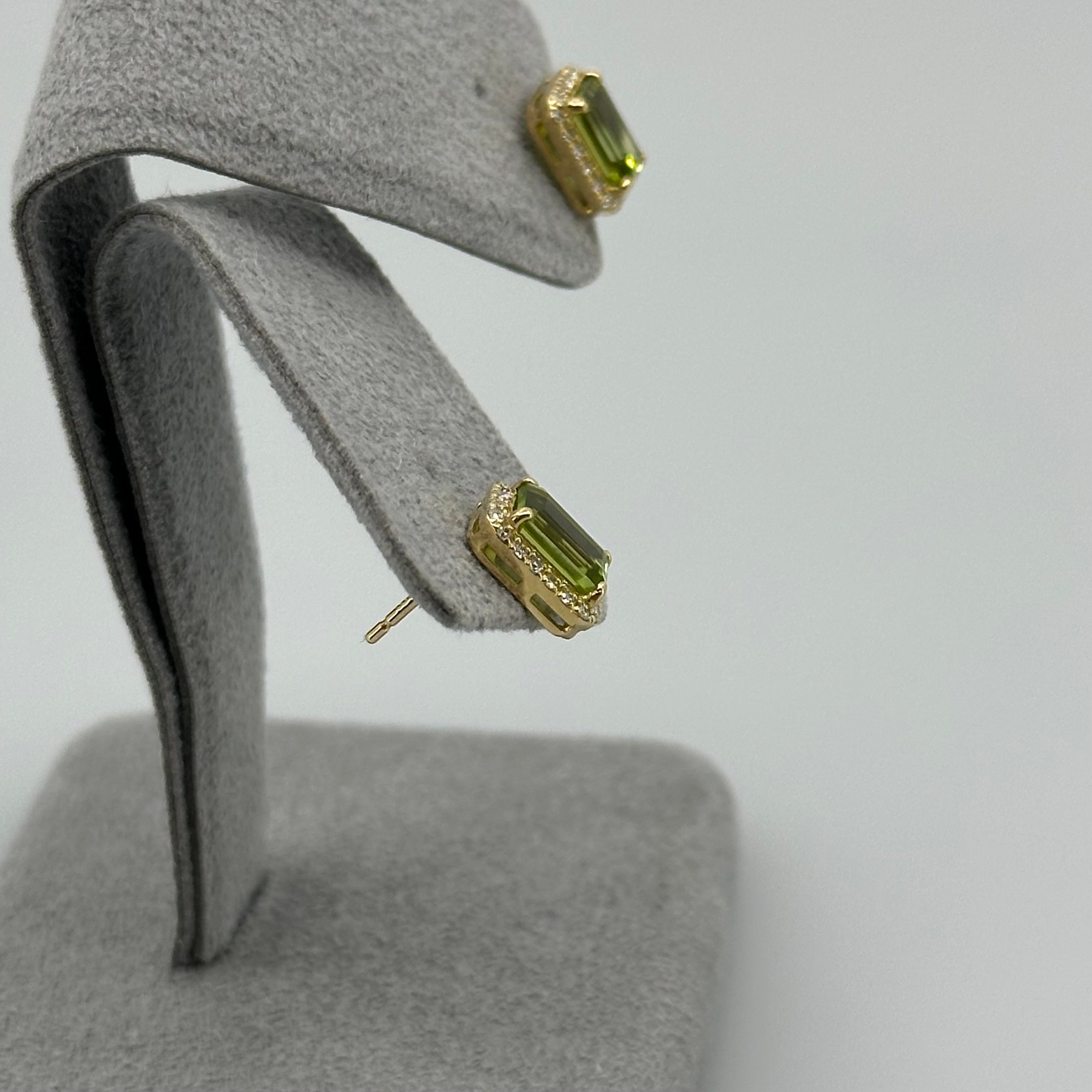 ［ベイビーベイビーマドンナ] ピアス ペリドット