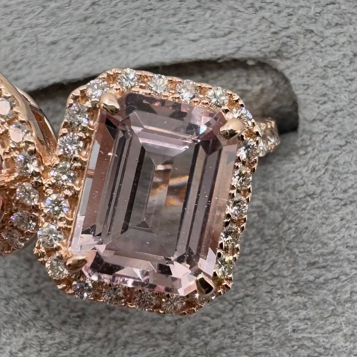 ［ベニエ］リング イエローサファイア 1.7ct OV/モルガナイト 1.9ct EM