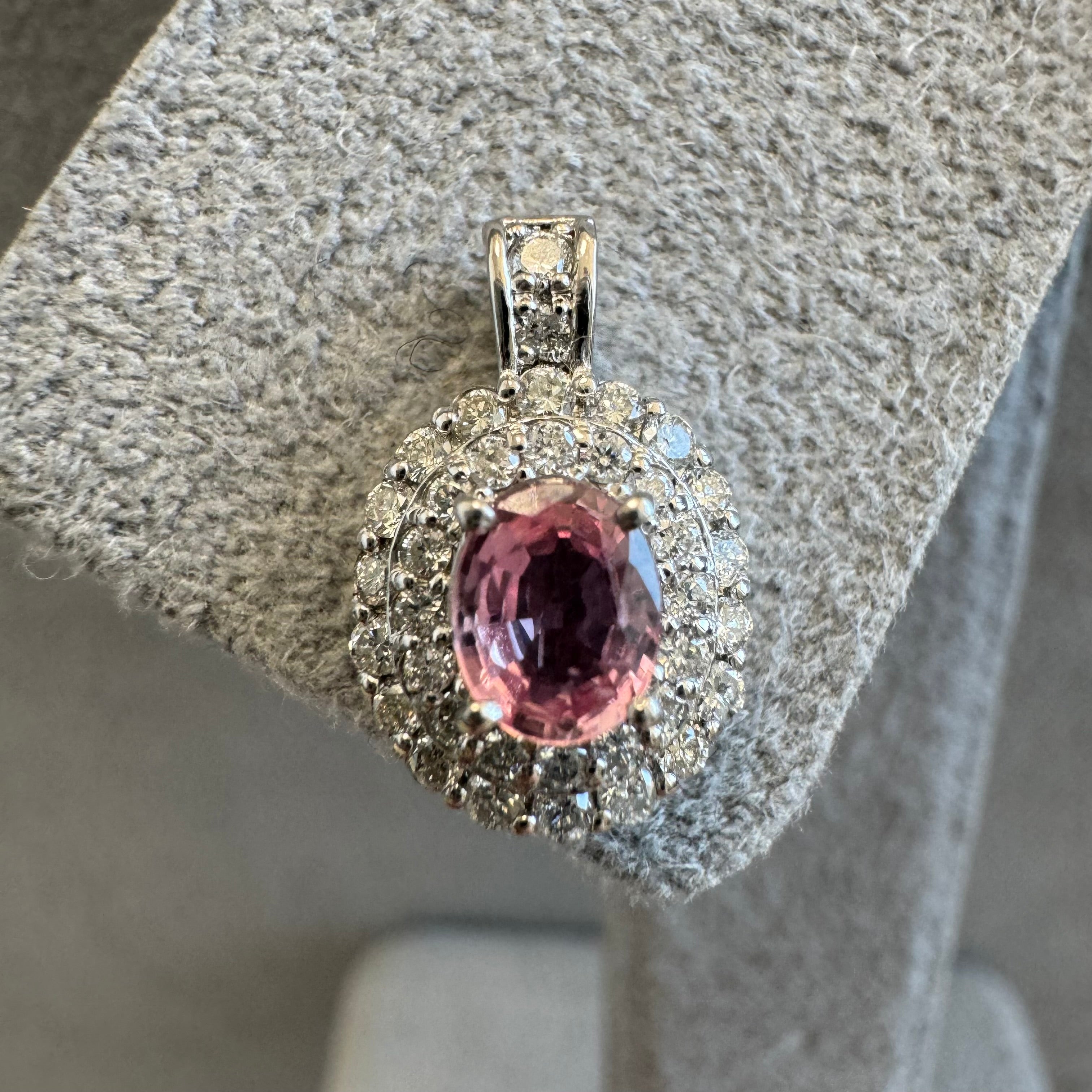 60-①パパラチア 0.4ct前後×2 OV PT 揺れない ピアス〜DGL 希少のペア♡｜AYAKO SAKURAI（櫻井 彩子（サクライ アヤコ））公式通販サイト