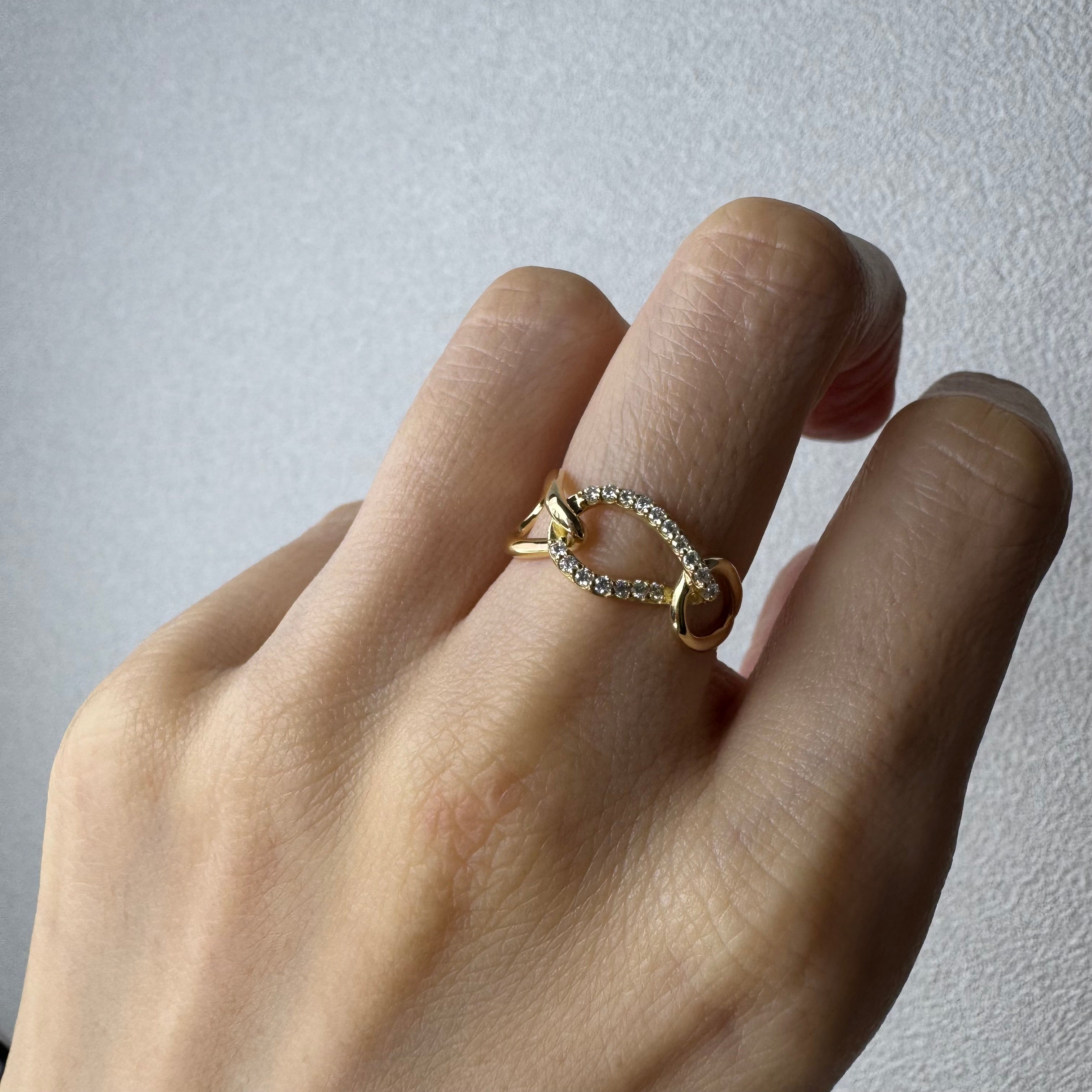 ［パズル］ ダイヤ リング 0.15ct